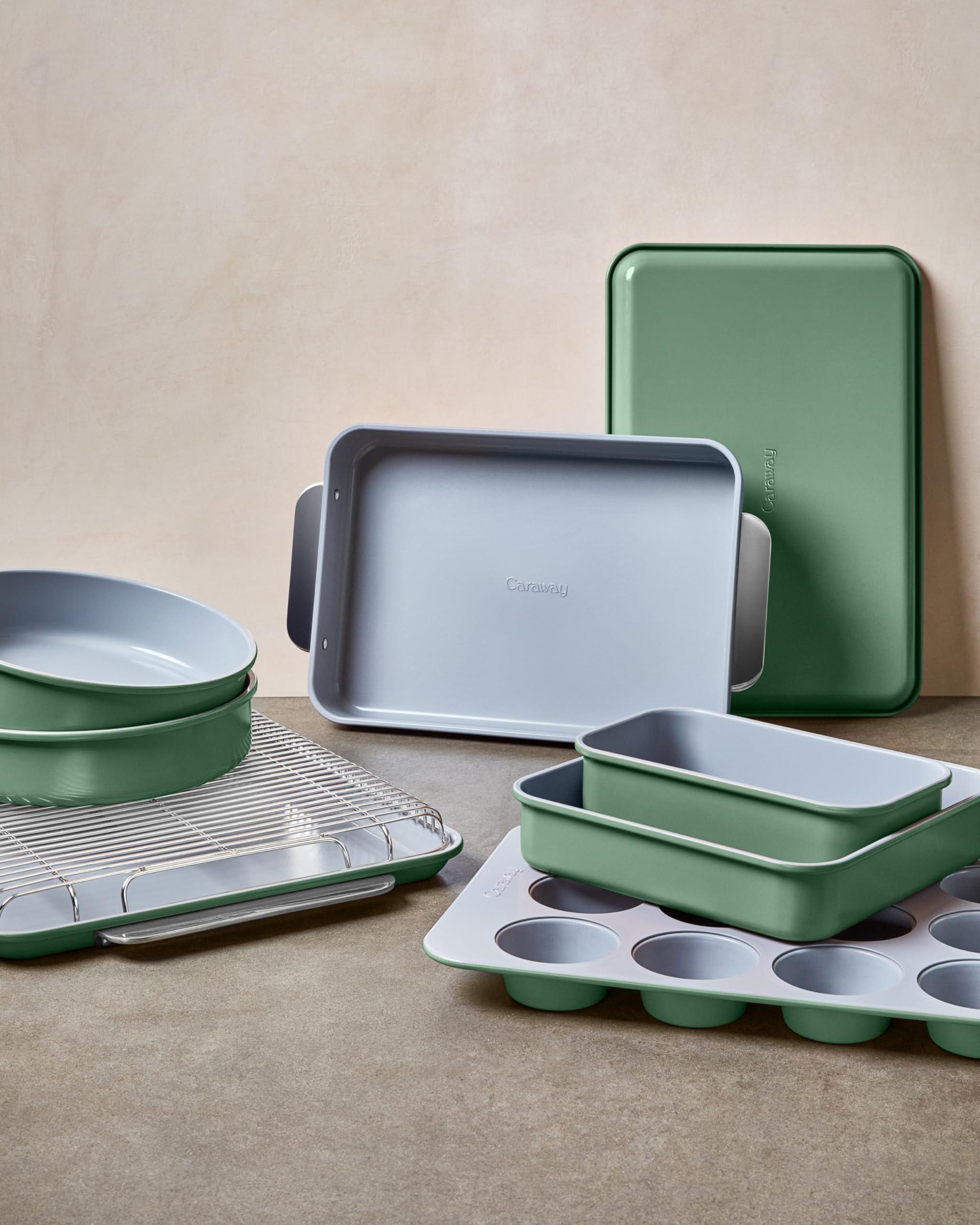 Caraway Caraway Non-Stick Ceramic Baking Sheet - Naturally Slick Ceramic Coating - Non-Toxic, PTFE & PFOA Free - Perfect for Baking, Roasting, and More - Large (18\" x 13\") - Sage