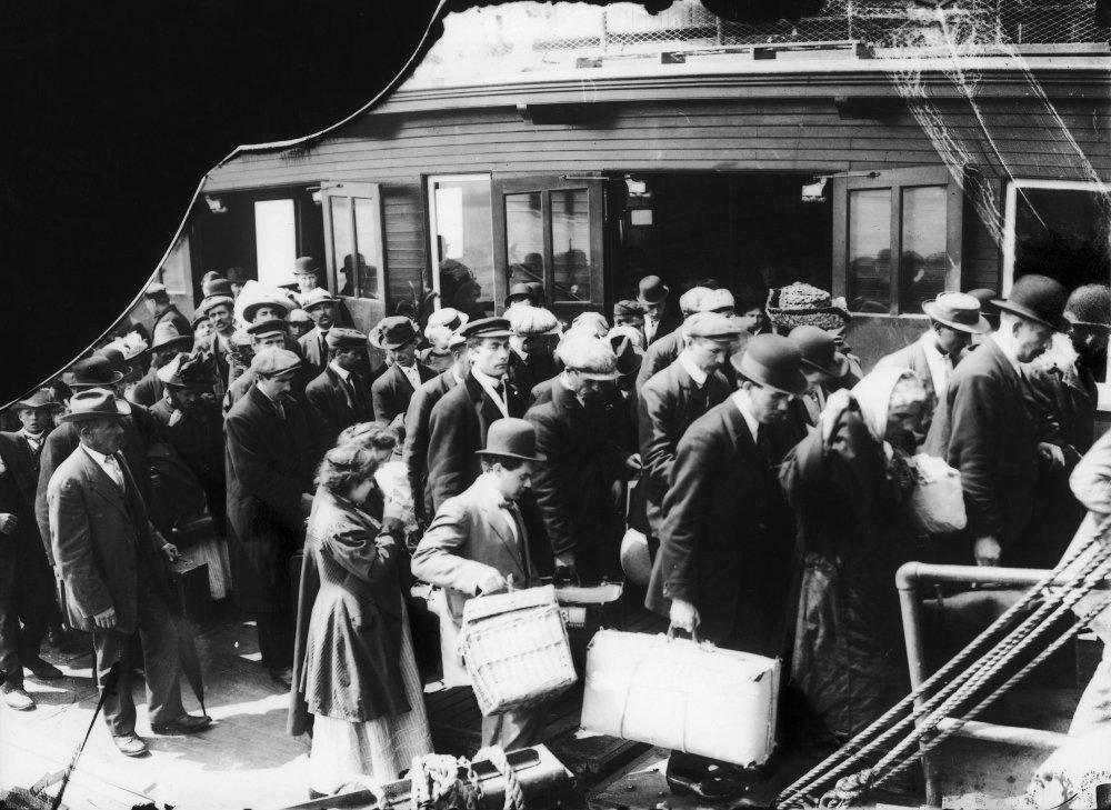 Posterazzi Ellis Island 1914 Neuropean Immigrants To The United States Arriving At Ellis Island By Ferry Photograph 1914 Poster Print by (24 x 36)