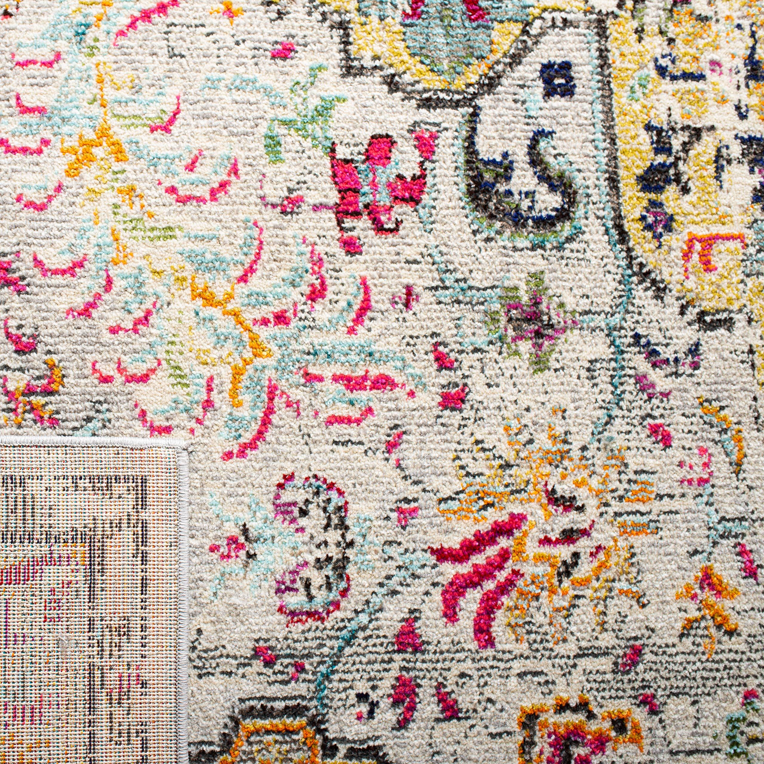 Safavieh SAFAVIEH Madison Collection Area Rug - 6' x 9', Grey & Gold, Boho Chic Medallion Distressed Design, Non-Shedding & Easy Care, Ideal for High Traffic Areas in Living Room, Bedroom (MAD447G)