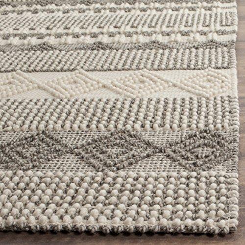 Safavieh SAFAVIEH Natura Collection Area Rug - 5\' x 8\', Grey & Ivory, Handmade Moroccan Boho Tribal Wool & Cotton, Ideal for High Traffic Areas in Living Room, Bedroom (NAT102A)