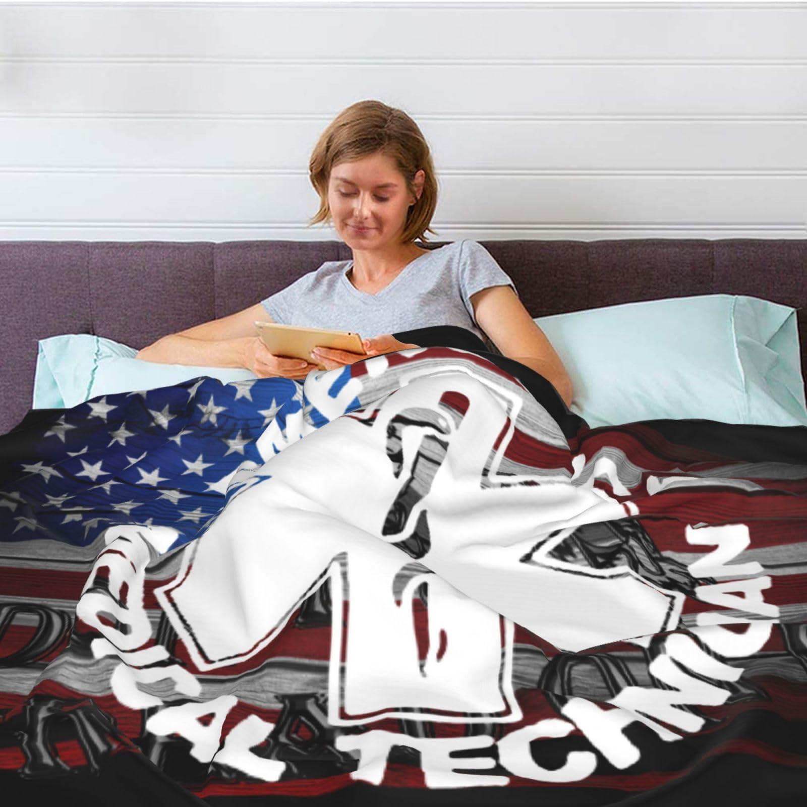 Wxenaiedk American Flag EMS Star of Life EMT Paramedic Medic Throw Blanket for Couch Sofa Or Bed Throw Soft Fuzzy Plush Blanket