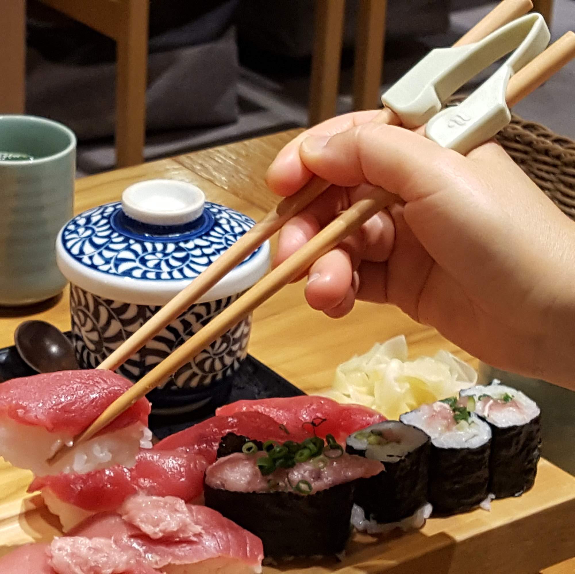 SENIOR ICARE Senior ICare Chopstick Helper - Training Chopsticks for Adults, Beginners, Trainers or Learners, Right or Left Handed - Non-Slip, Reusable, Replaceable
