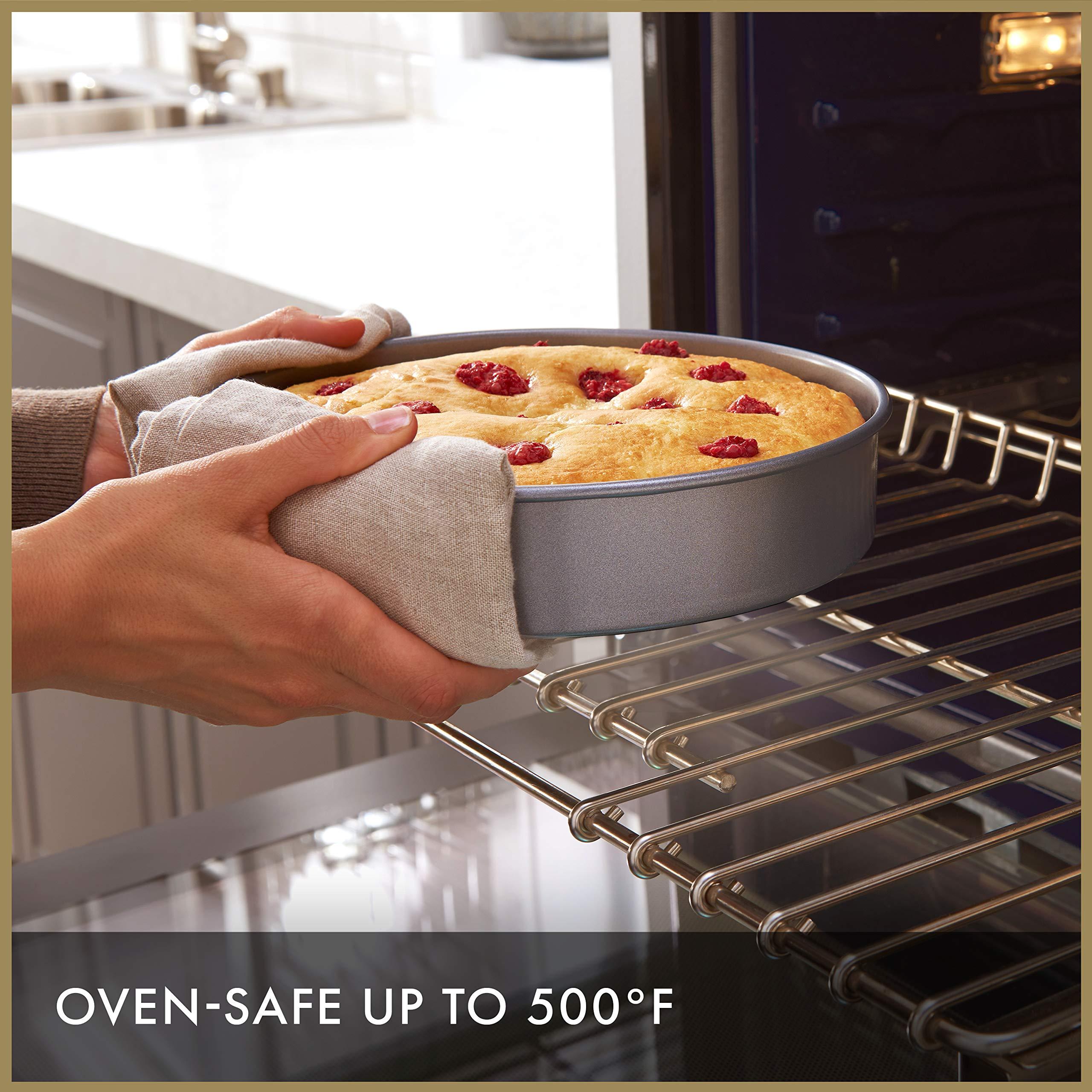 Calphalon Calphalon 10-Piece Nonstick Bakeware Set, Includes Baking Sheet, Cookie Sheet, Cake Pans, Muffin Pan, and More, Dishwasher Safe, Silver