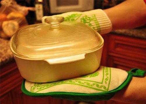 G & F Products G & F 1688 Dupont Nomex & Kevlar Heat Resistant Oven Gloves, 3-Finger Oven Gloves & Pot Holder Set