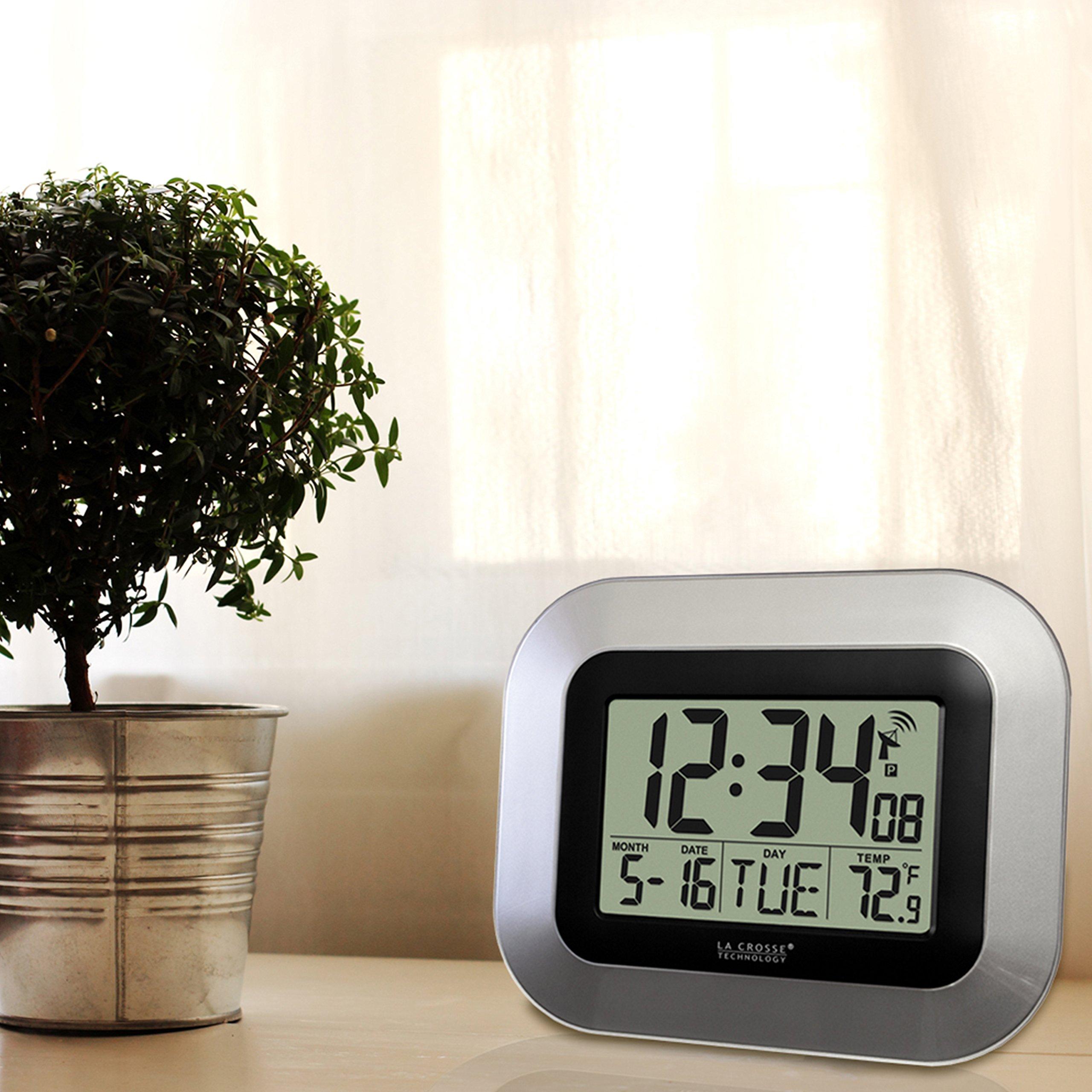La Crosse Technology La Crosse Technology WT-8005U-S Atomic Digital Wall Clock with Indoor Temperature, Silver