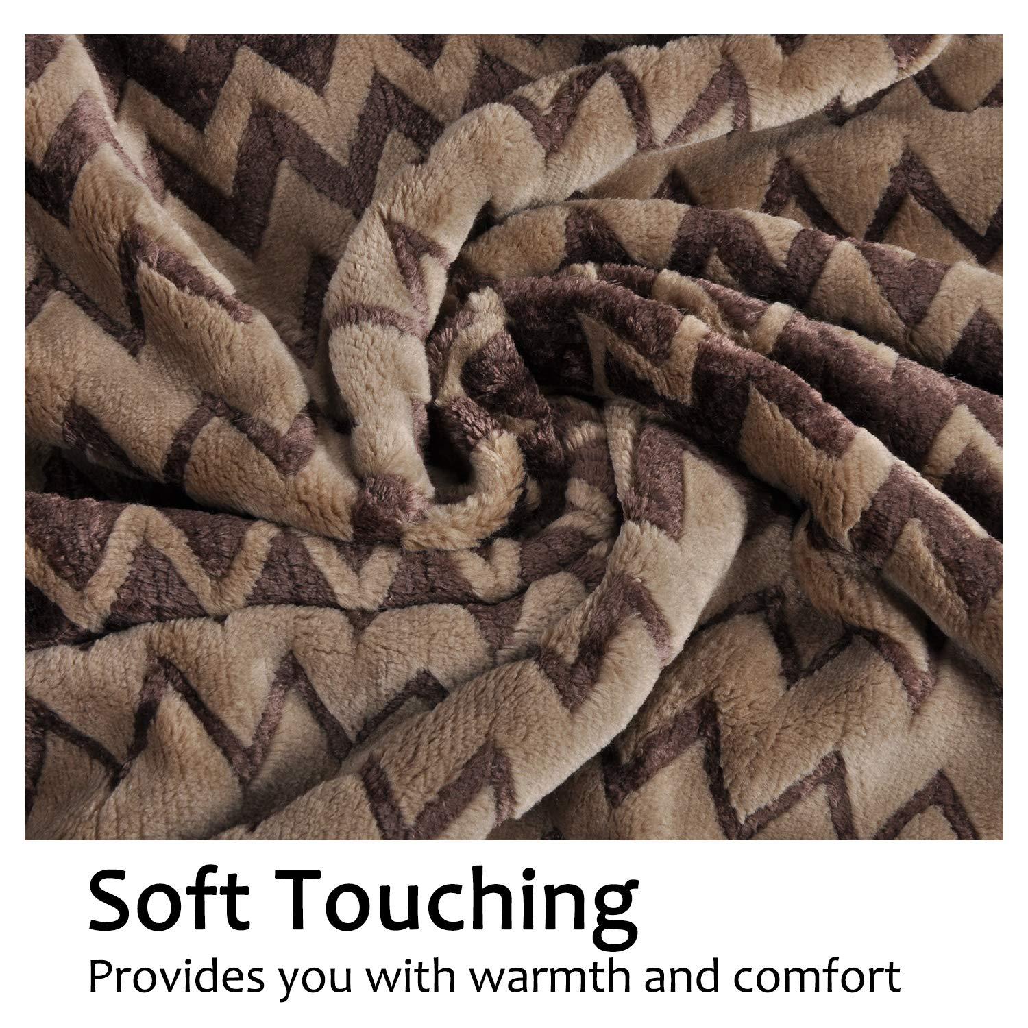 Tirrinia Christmas Throw Sherpa Blanket 50" x 60" Snowflake Pattern, Super Soft Fluffy Sherpa Throw TV Blanket Decorative Blanket for Bed Couch Holidays Blue