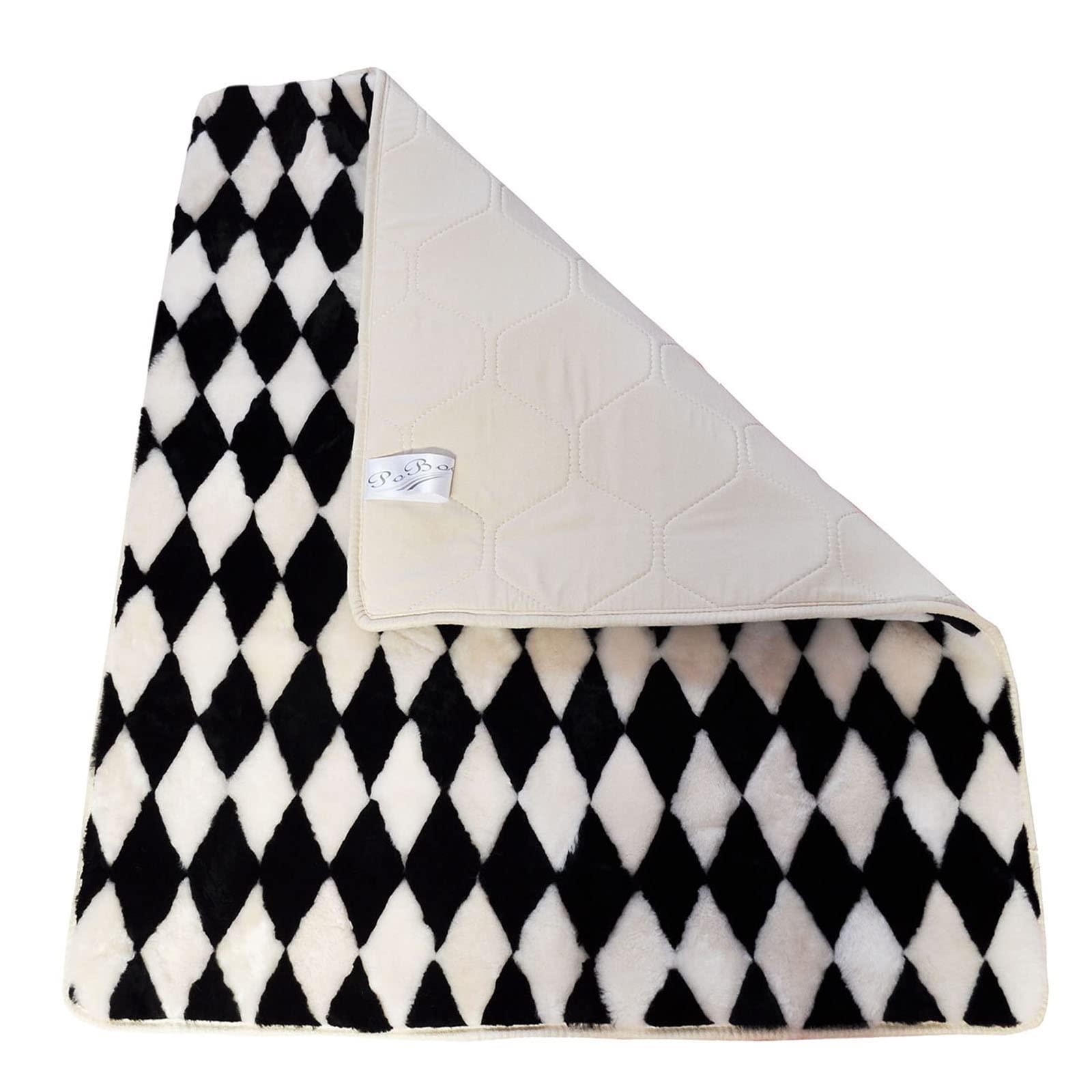 PoBoo Sheepskin Area Rugs, Cosy Lambskin Fur Carpet, Genuine Sheepskin Blanket, Luxuxry Fur Mat for Bedroom and Living Room (3.3' x 5.3', Regular White & Black)