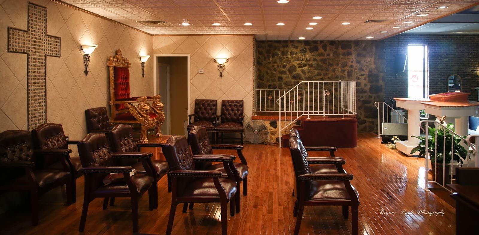 uDecor uDecor Cathedral Ceiling Tile 2x2 - Box of 10 - Drop-in or Glue Up (White)