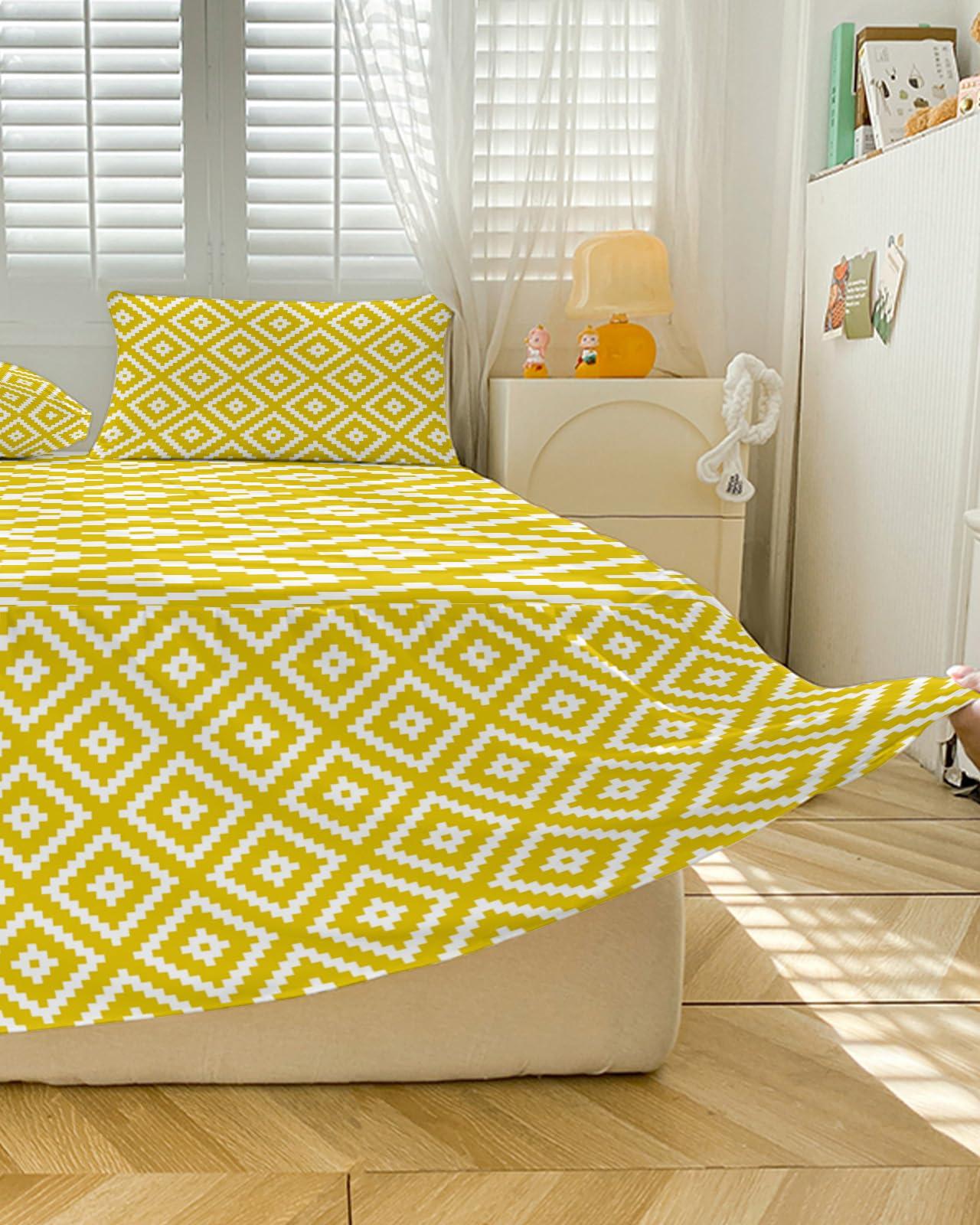 PRINT PICTURE ARTHOME Bed Skirt Full Size 18 Inch Drop, Yellow Wrap Around Bed Skirts Set - 1 Bed Sheet & 2 Pillowcase(30\"x20\"), Geometric Square Texture Dust Ruffle Bedding Sets