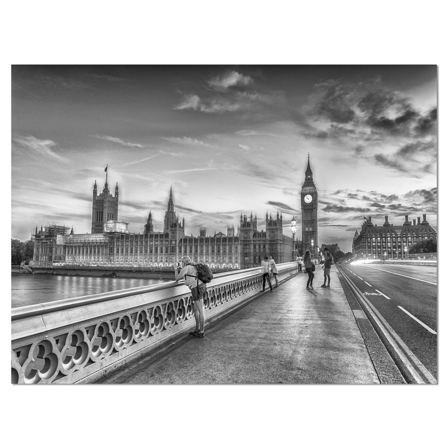 Designart Beautiful Black and White London View Cityscape Canvas Print Art