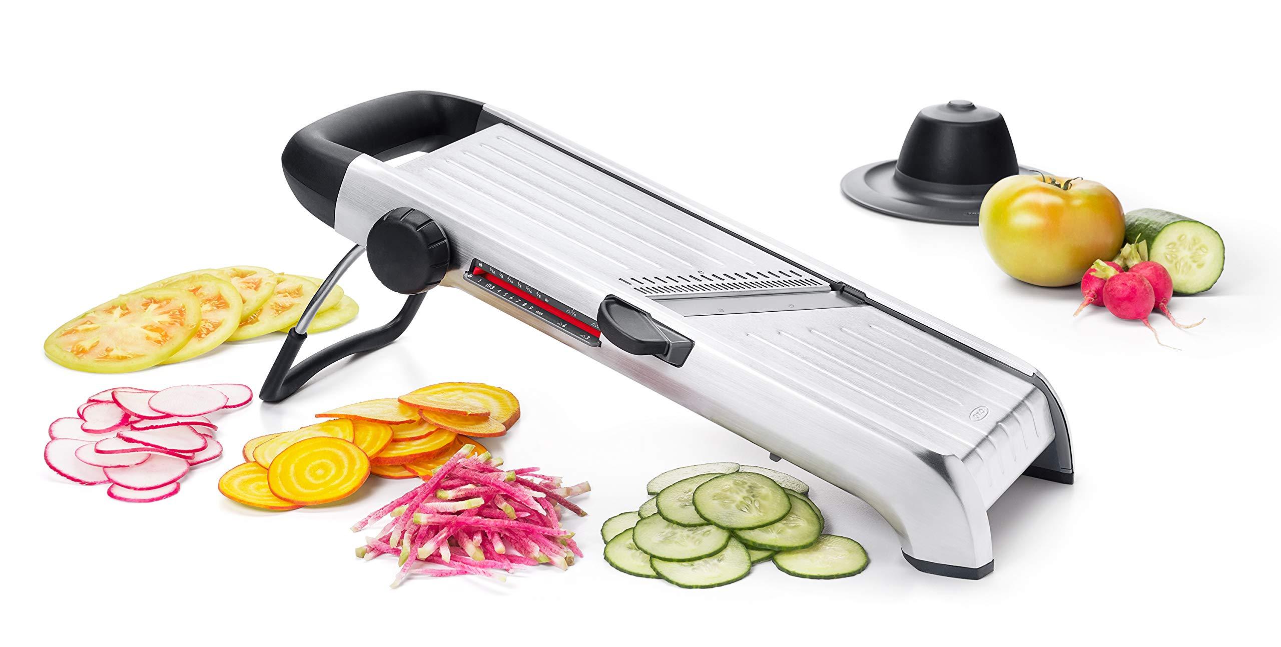 OXO OXO Steel Chef\'s Mandoline Slicer 2.0 and OXO Good Grips Stainless Steel Scraper & Chopper