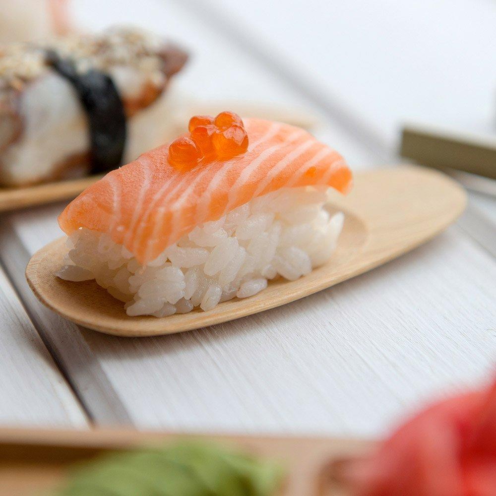 Restaurantware Restaurantware 4.25 Inch x 1.25 Inch Bamboo Tasting Spoons 100 Carved Wooden Taster Spoon - Mini Two In One Natural Bamboo Bamboo Scoops For Weddings Or Parties