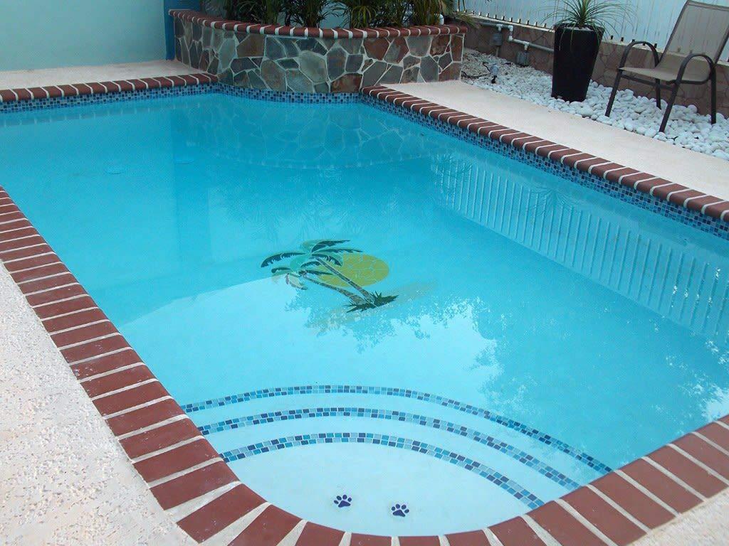 Blue Water Pool Mosaics Palm Tree 2 Ceramic Swimming Pool Mosaic (36\" x 34\")