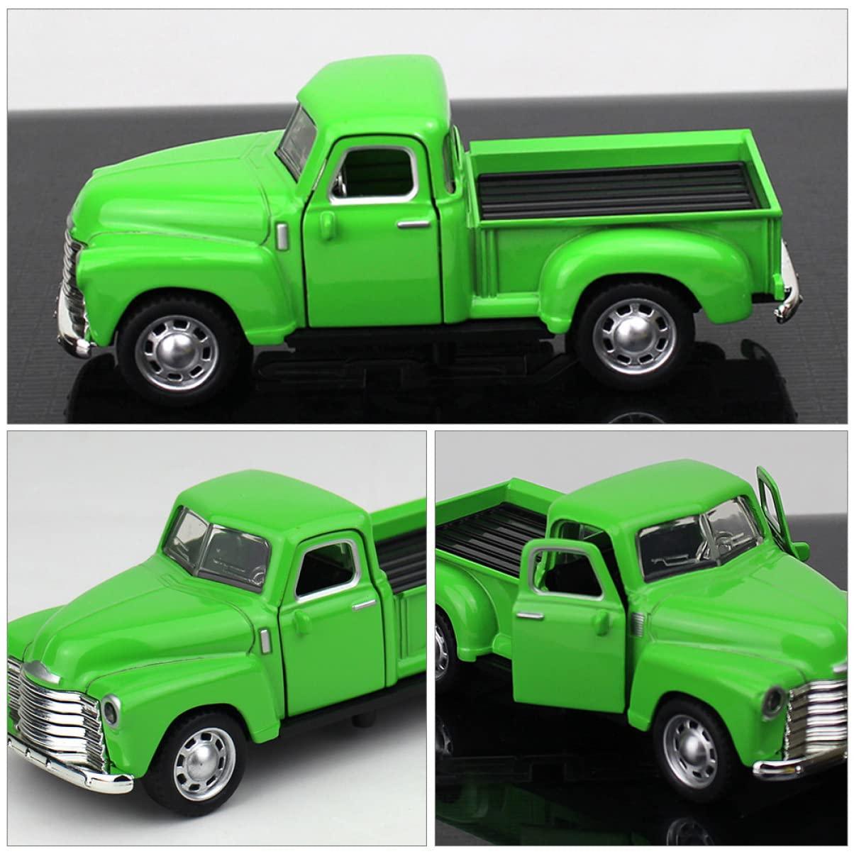 Lodge Lodge 6 Quart Enameled Cast Iron Dutch Oven with Lid Dual Handles Oven Safe up to 500 F or on Stovetop - Use to Marinate, Cook, Bake, Refrigerate and Serve Pumpkin