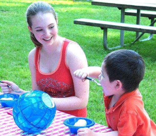 UCO YayLabs Play and Freeze Ice Cream Ball Ice Cream Maker, Pint, Blue