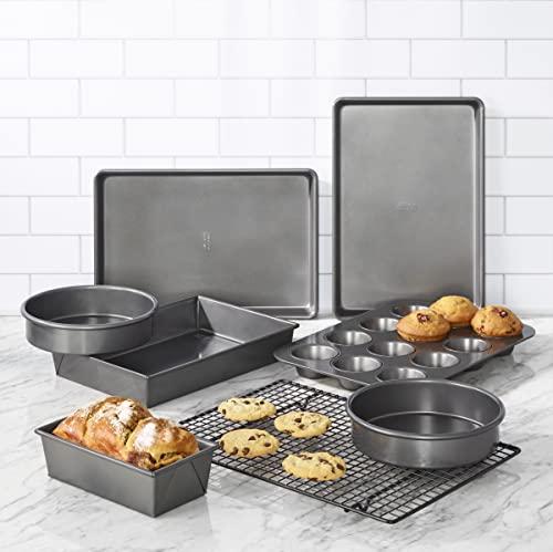Chicago Metallic Chicago Metallic Professional Non-Stick 8-Piece Bakeware Set, Silver