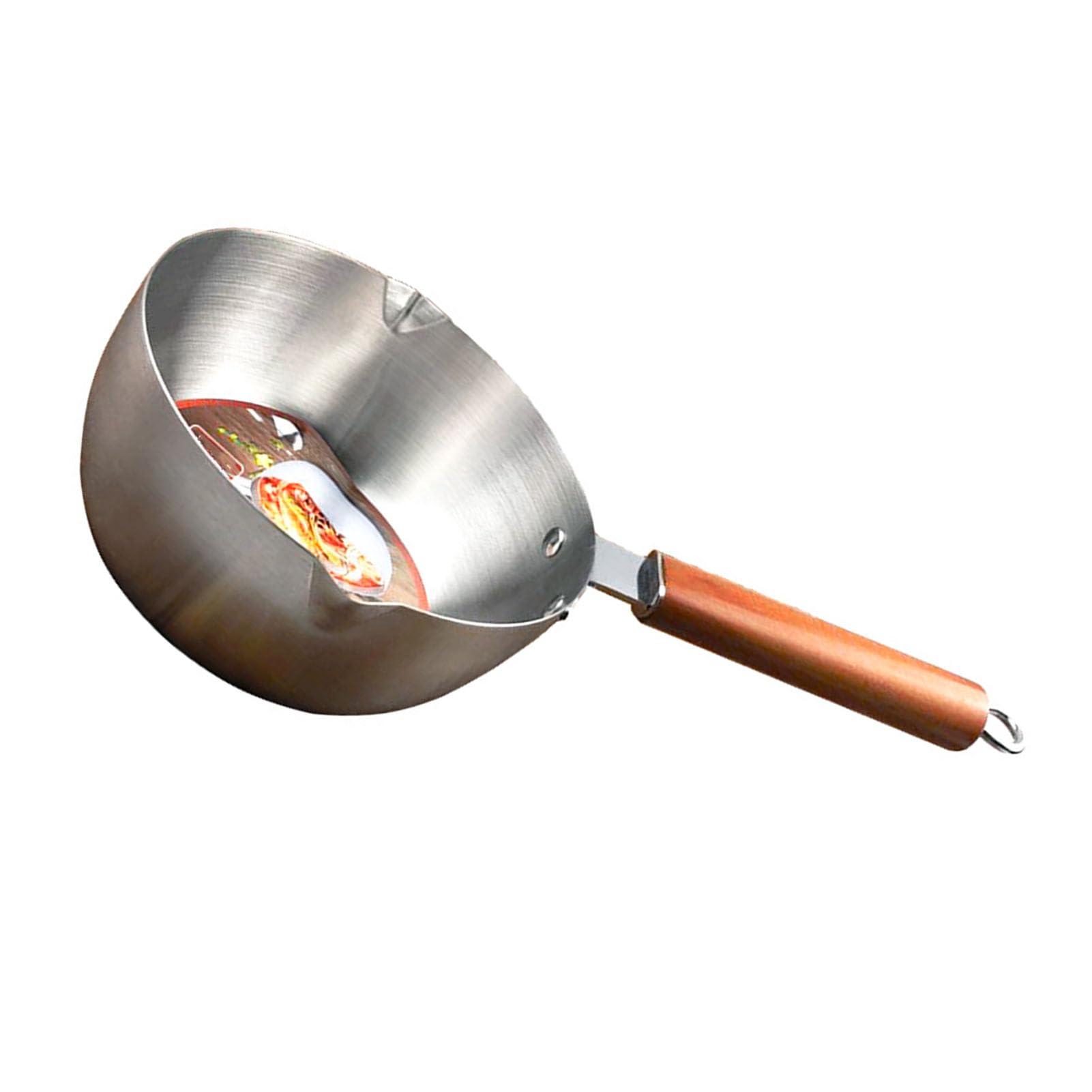 DOUQIFEI DOUQIFEI Milk Warmer Pot, Stainless Steel Butter Warmer Pot Butter Pan Mini Saucepan Milk Boiler with Prevent Sticking Wooden Handle Milk Warmer for Coffee Milk Butter (20cm)