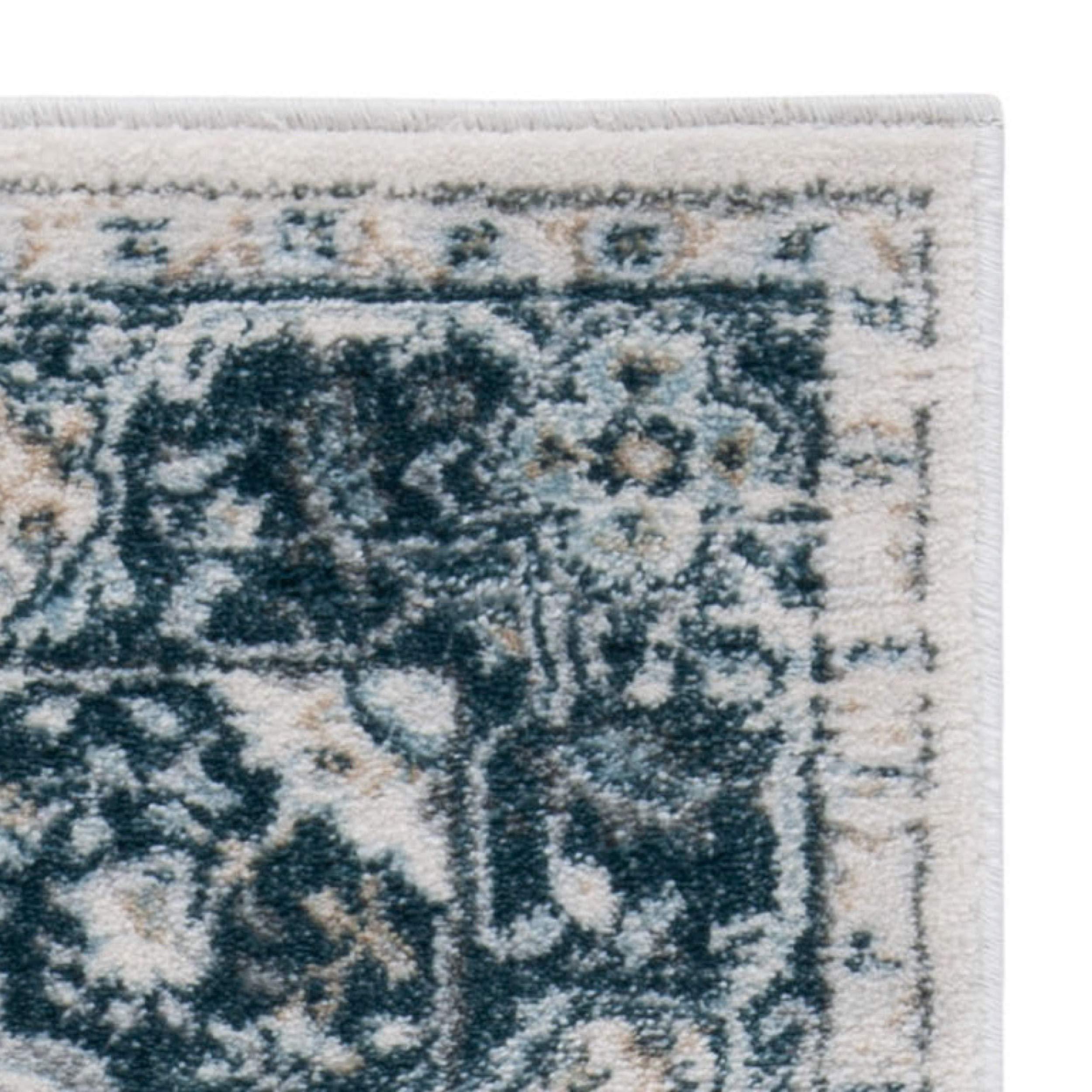 Safavieh SAFAVIEH Isabella Collection Area Rug - 8' x 10', Cream & Light Blue, Oriental Design, Non-Shedding & Easy Care, Ideal for High Traffic Areas in Living Room, Bedroom (ISA915M)