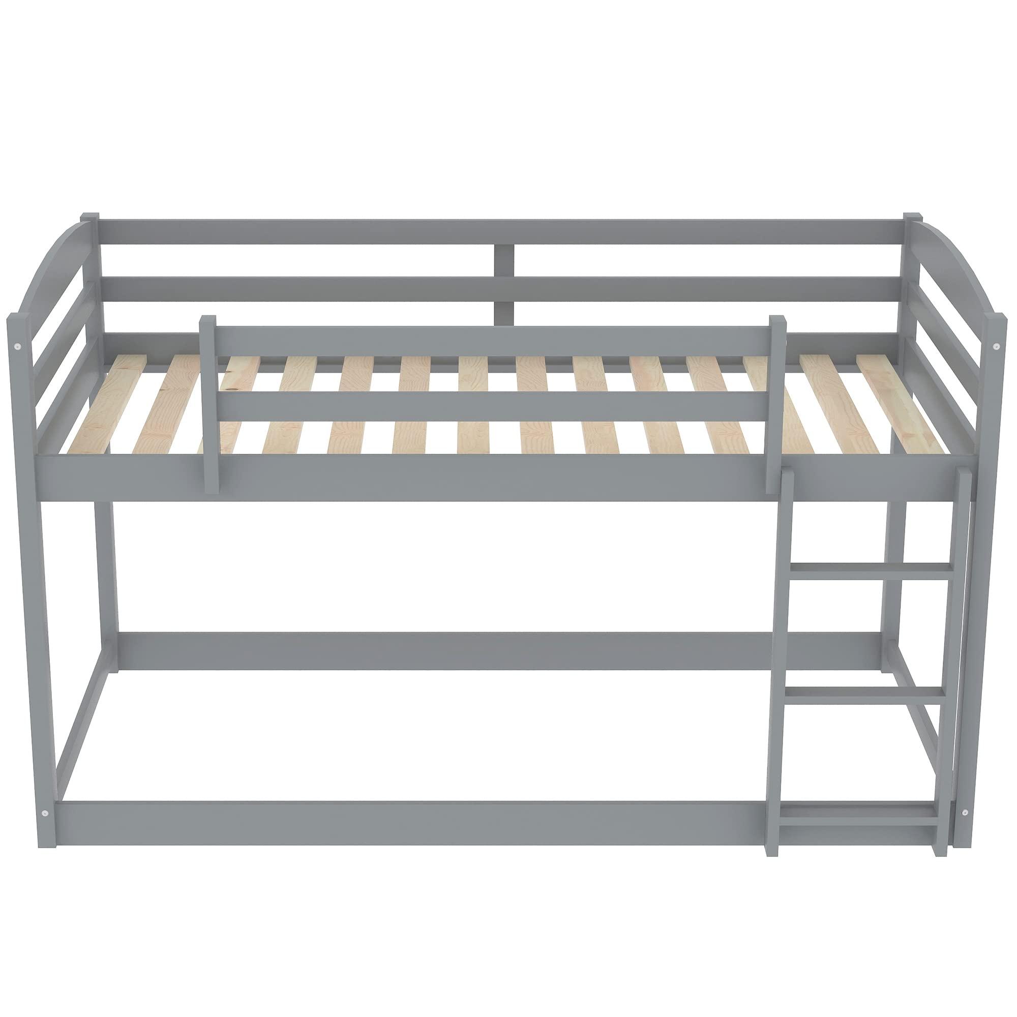 Harper & Bright Designs Harper & Bright Designs Low Bunk Bed Twin Over Twin, Wood Twin Bunk Bed Frame with Ladder and Guardrails, Kids Low Bunk Beds for Kids, Toddlers, Teens No Box Spring Needed (Gray)