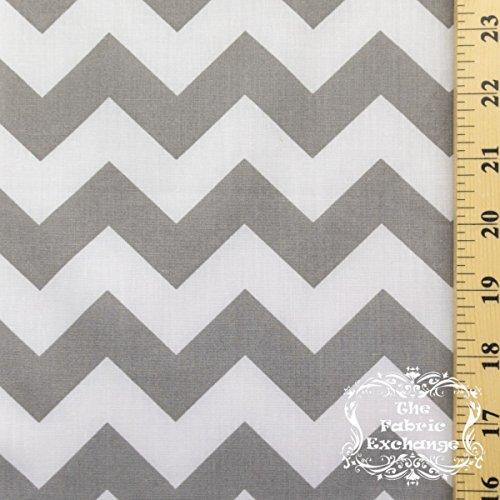 ArtOFabric ArtOFabric Decorative Cotton Tablecloth in Grey and White Chevron Print 59x84 Inch