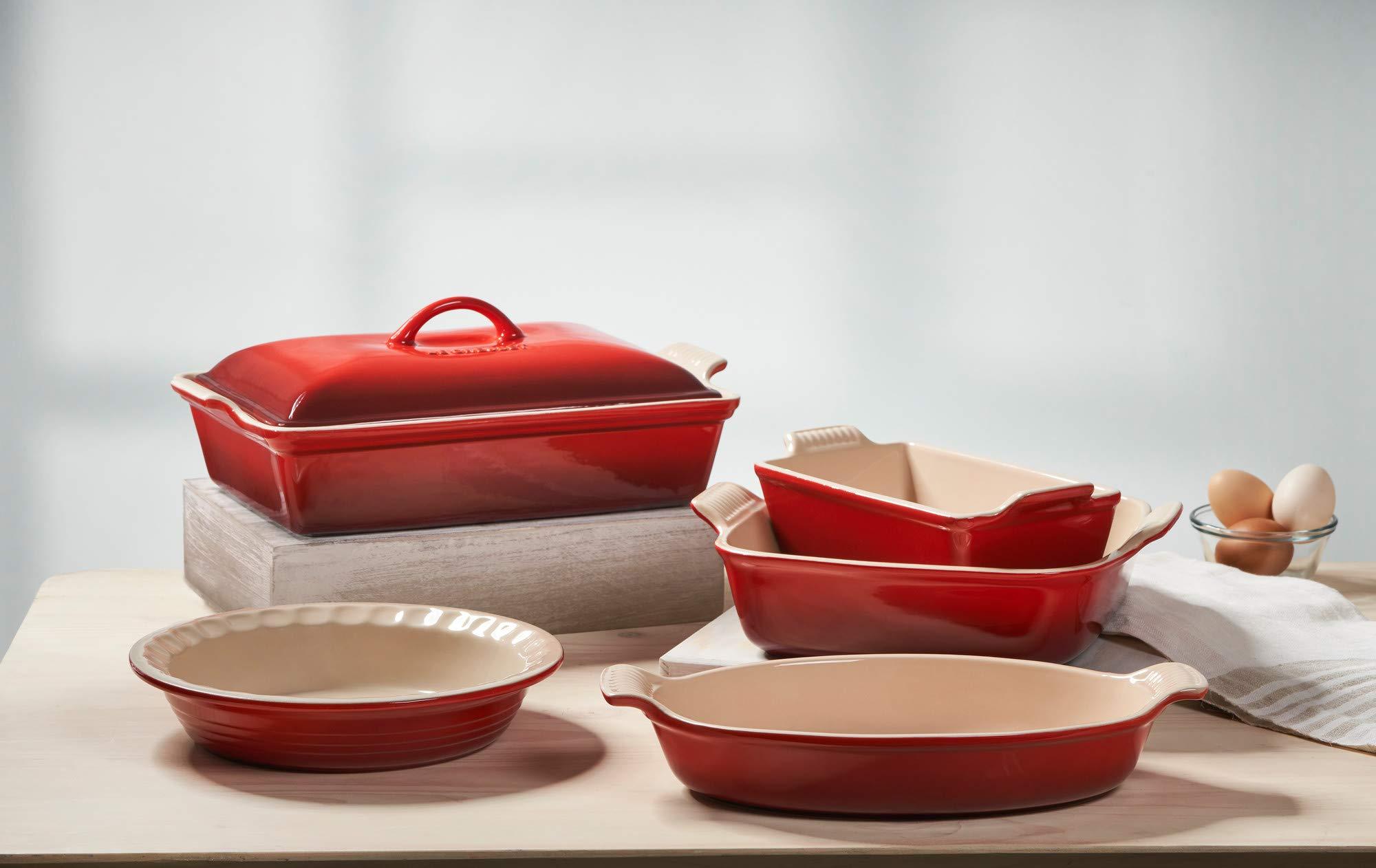 Le Creuset Le Creuset Stoneware Heritage Oval Au Gratin, 1.7 qt. (11.25"), Cerise