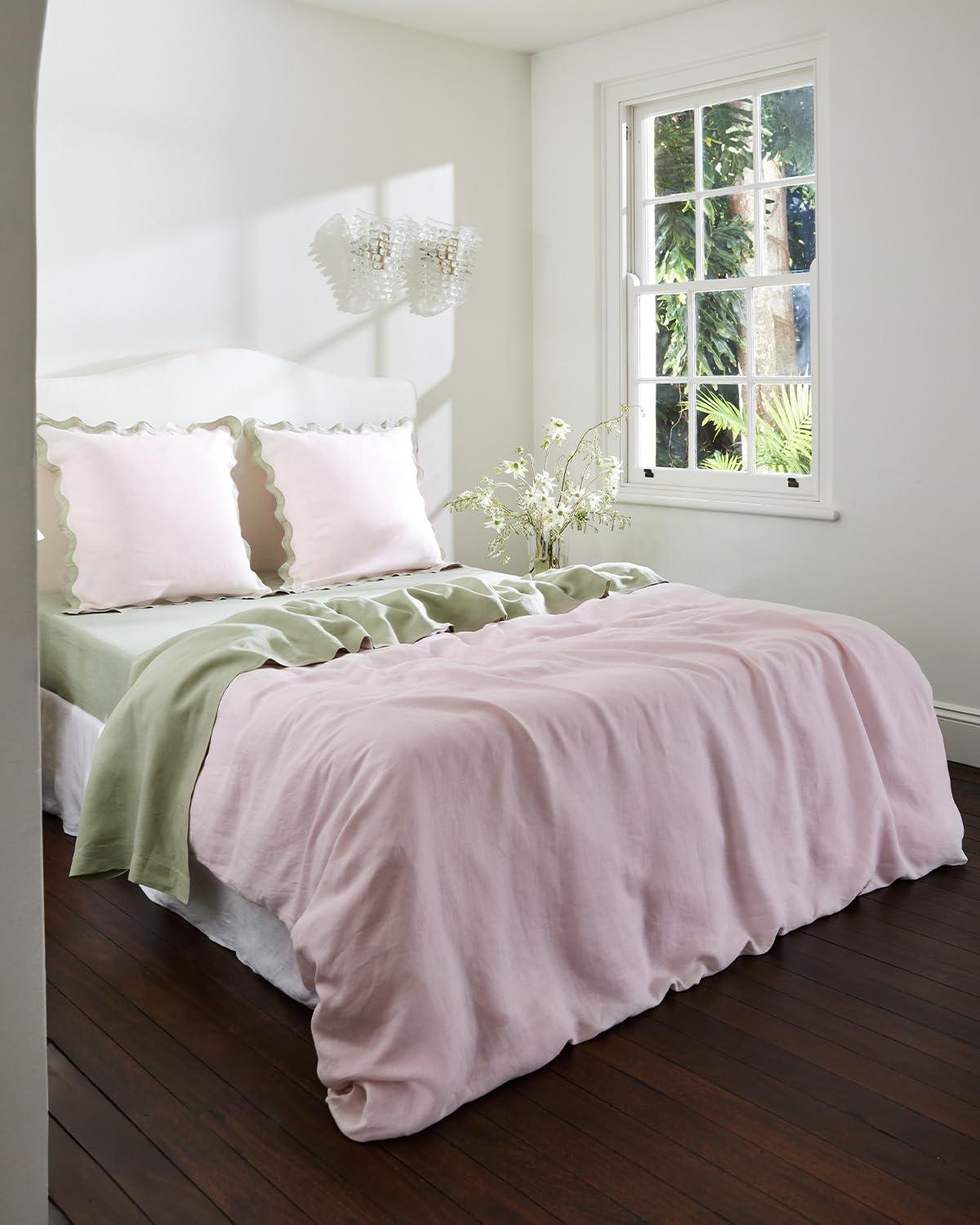 Bed Threads Bed Threads - Linen Fitted Sheet - 100% French Flax Linen - 170 GSM - Luxury & Eco-Friendly - Breathable, Durable & Soft - Single Fitted Sheet Only - Machine Washable - Full - Sage