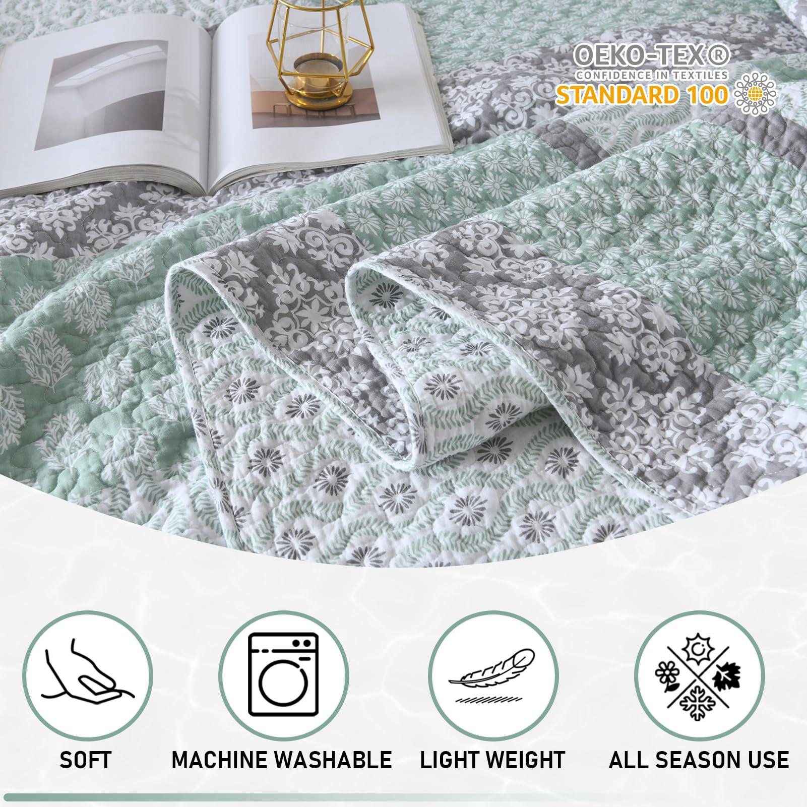 KALOOLA KALOOLA Sage Green King Quilt, 100% Cotton Floral Bedspread Coverlet King Size, Farmhouse Reversible Boho Bedding Set, Lightweight Thin Comforter for All Season, 3 Pieces