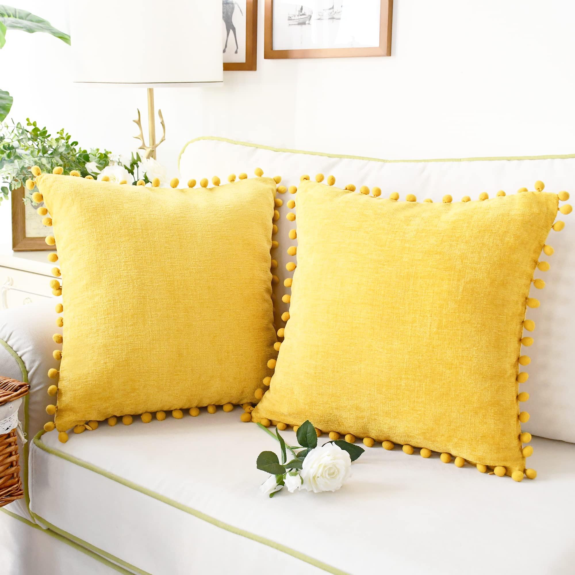 KIZMIQ Runner Rugs Clear Vinyl Plastic Floor Protector 1.5mm Runner Rug Heavy Duty Clear Carpet/Runner Waterproof Protector/Plastic Table Cover - Multipurpose Rectangular Vinyl Roll, Anti-Oxidation,60/90/100