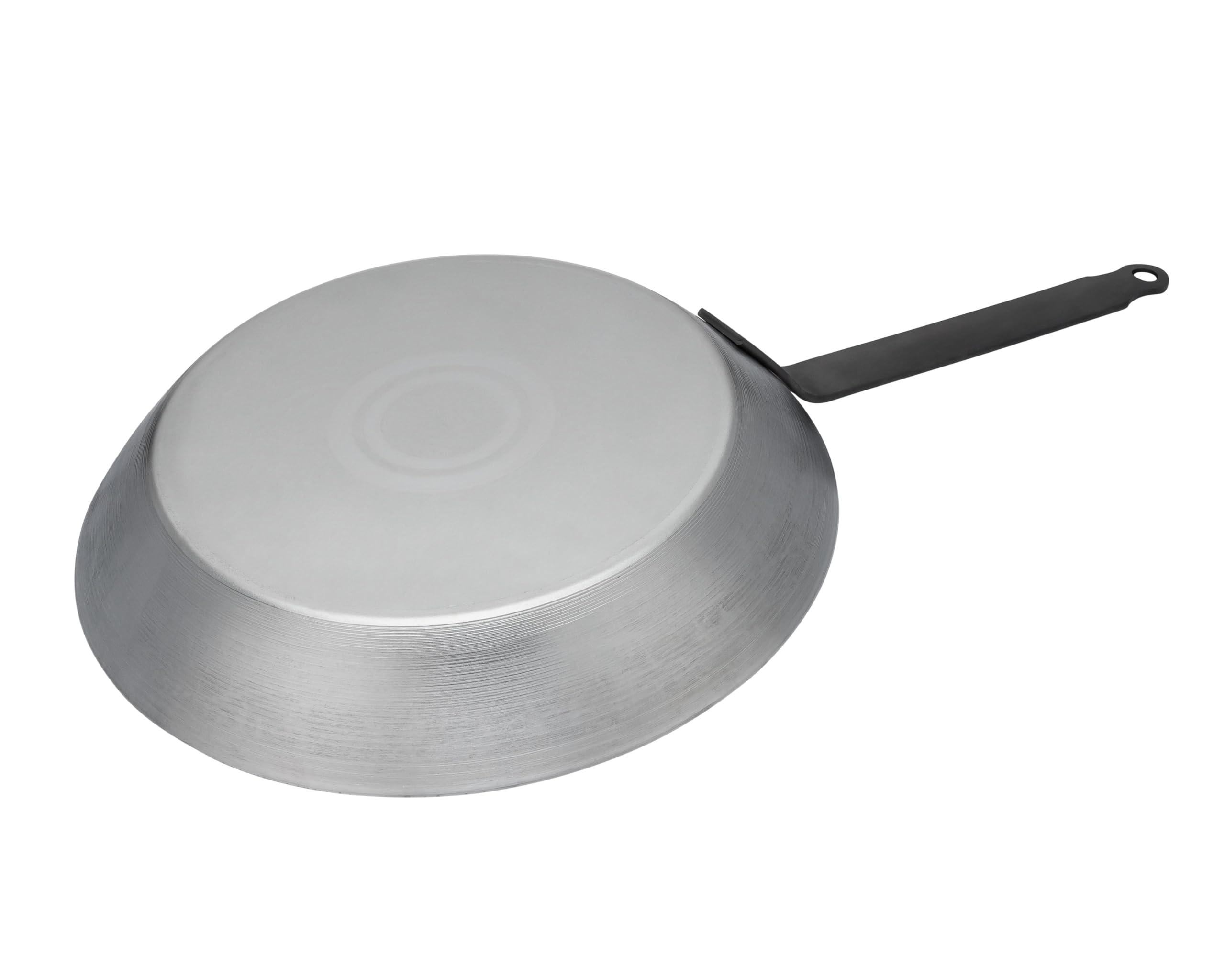 Matfer Matfer Bourgeat Black Carbon Steel Fry Pan (9 1/2)