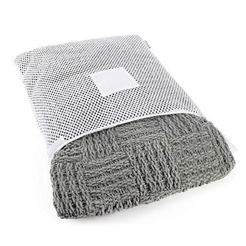 HANGERWORLD HANGERWORLD Professional Mesh Net Wash Laundry Bag with Zipper - for Socks Delicates and Baby Clothes - White, 24in x 17.5in