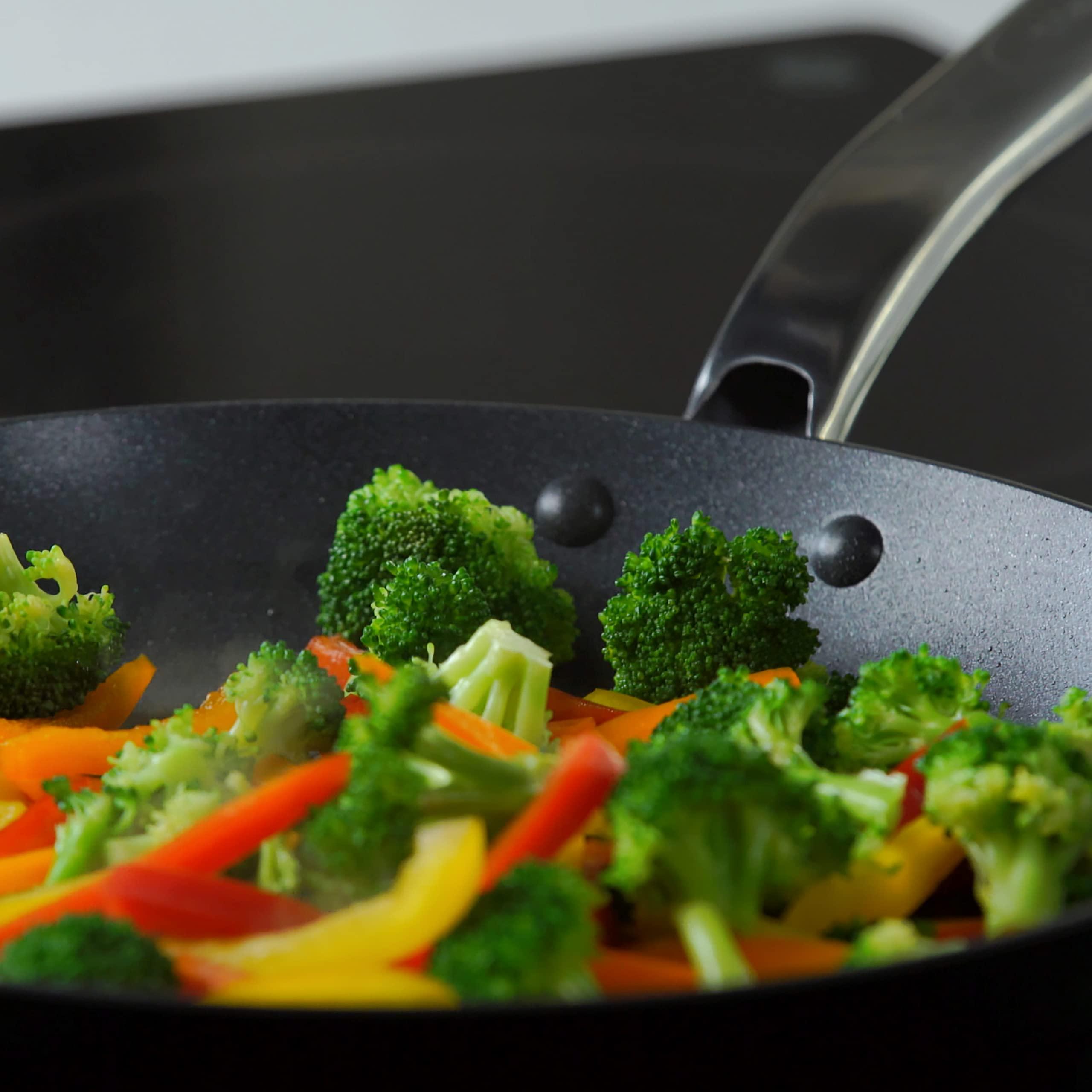 T-fal T-fal ProGrade Nonstick Fry Pan 12 Inch Induction Oven Broiler Safe 500F Cookware, Pots and Pans, Dishwasher Safe Black