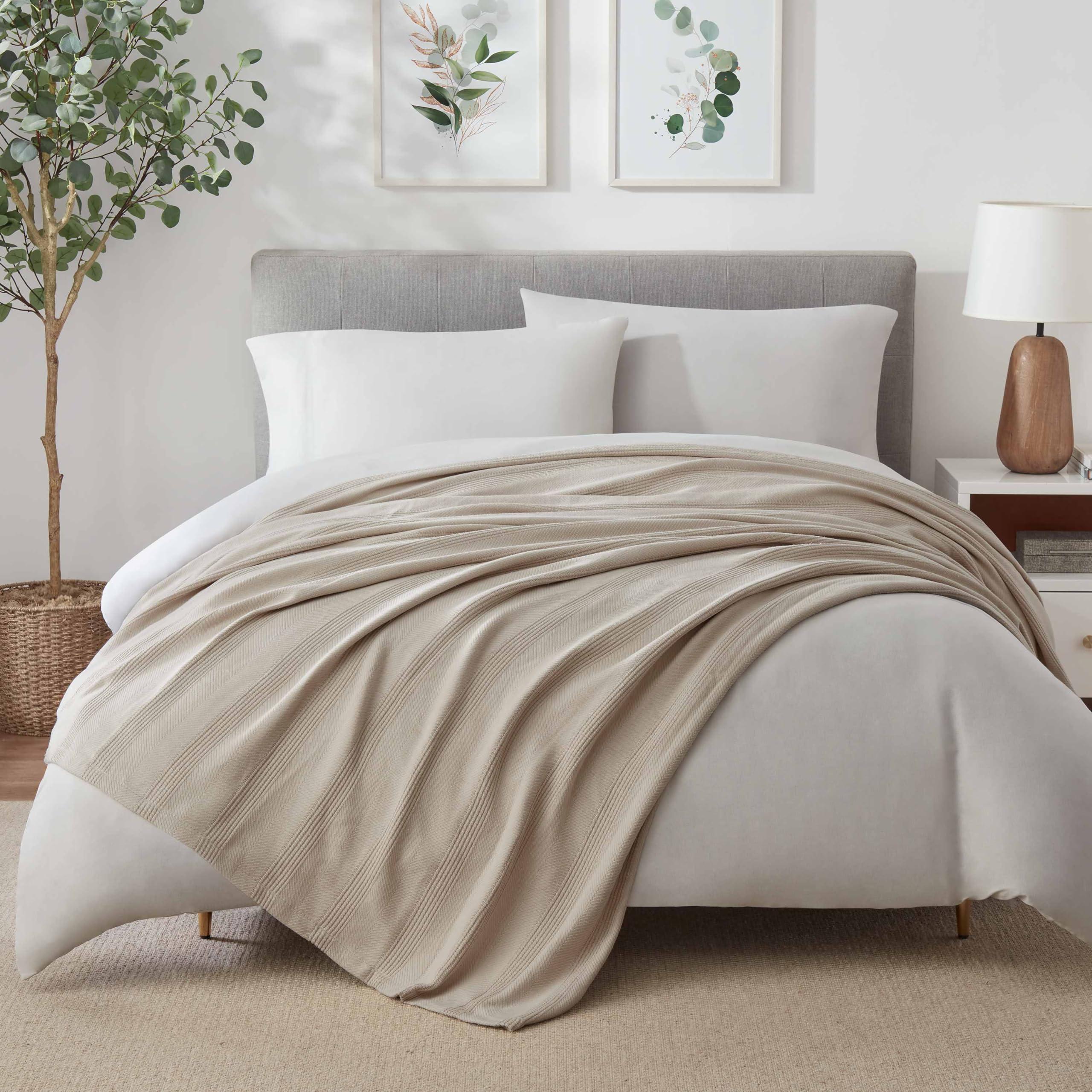 Generic TV Stand Storage Media Console Entertainment Center,Tradition Black,with Doors