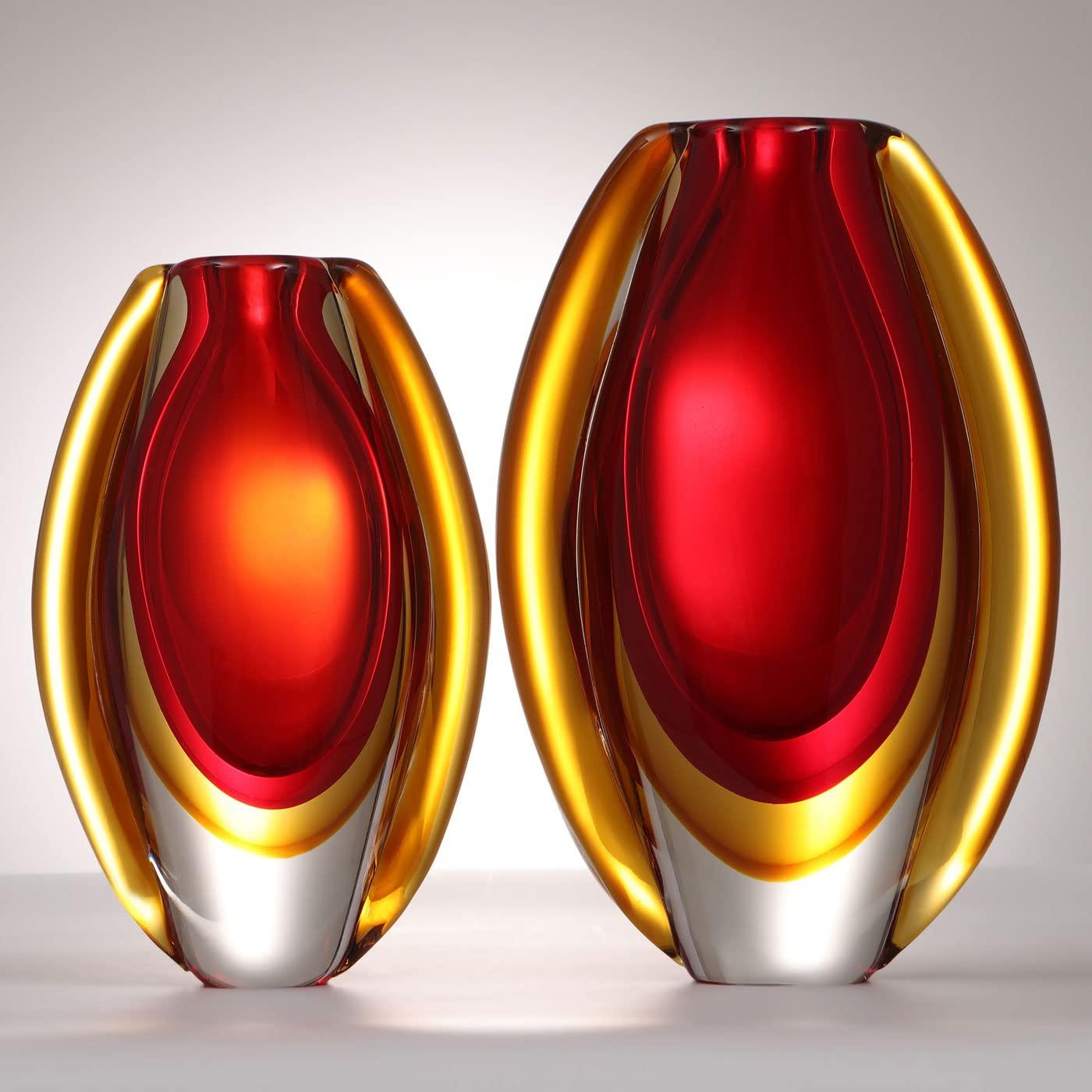 Luxury Lane Luxury Lane Hand Blown Sommerso Oval Art Glass Vase for Decor Centerpiece Table Decoration Red 8.5 inch tall