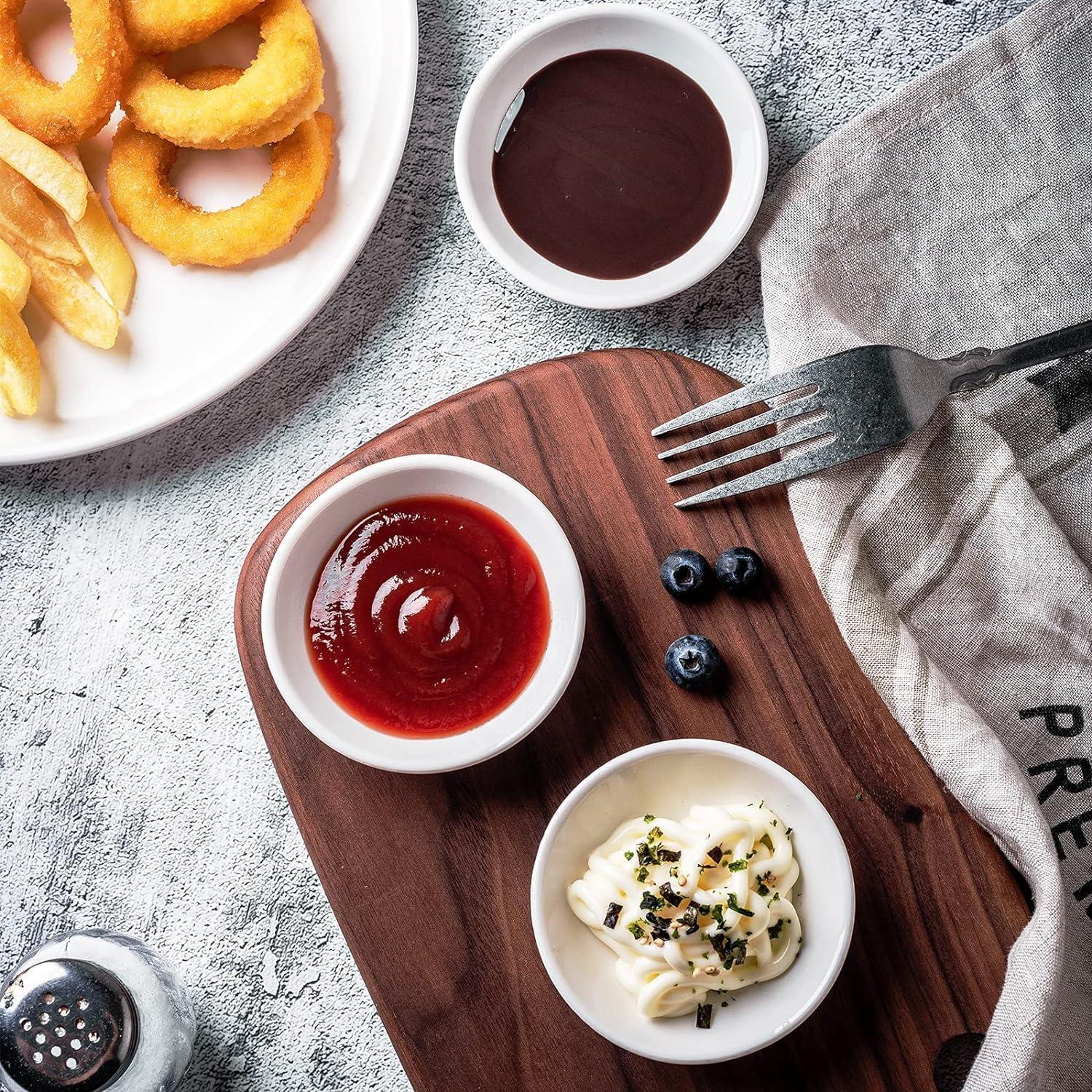 UIBFCWN UIBFCWN 6 Pack Soy Sauce Dish 3inch Ceramic Dipping Bowls Bulk, 1.2 Oz White Dipping Sauce Bowls/Dishes, Small Dipping Sauce Cups for Sushi Ketchup Olive Oil Appetizer