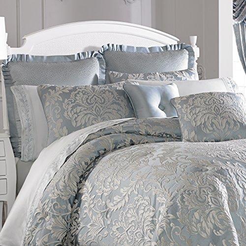 Five Queens Court Five Queens Court Faith 4-Piece Comforter Set, King Size