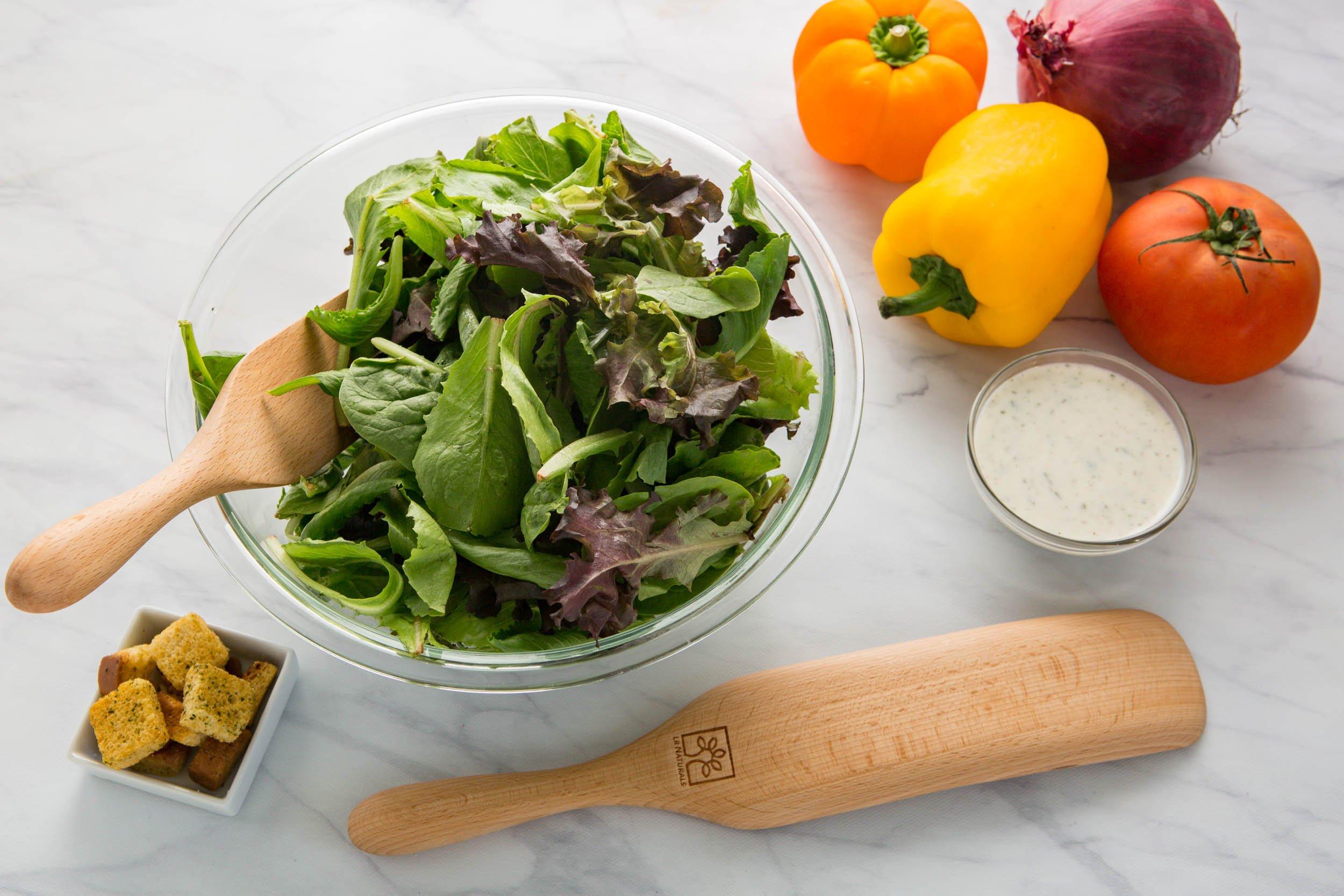 Casa Vacuums 10 GN Bags Compatible with Miele Classic C1 - Complete C2 - Complete C3 - S2 - S5 - S8 - [S800 - S858] - [S600-S658] - [S400i - S456i] Canister Vacuum Cleaners. Includes 4 Filters 3D Technology.