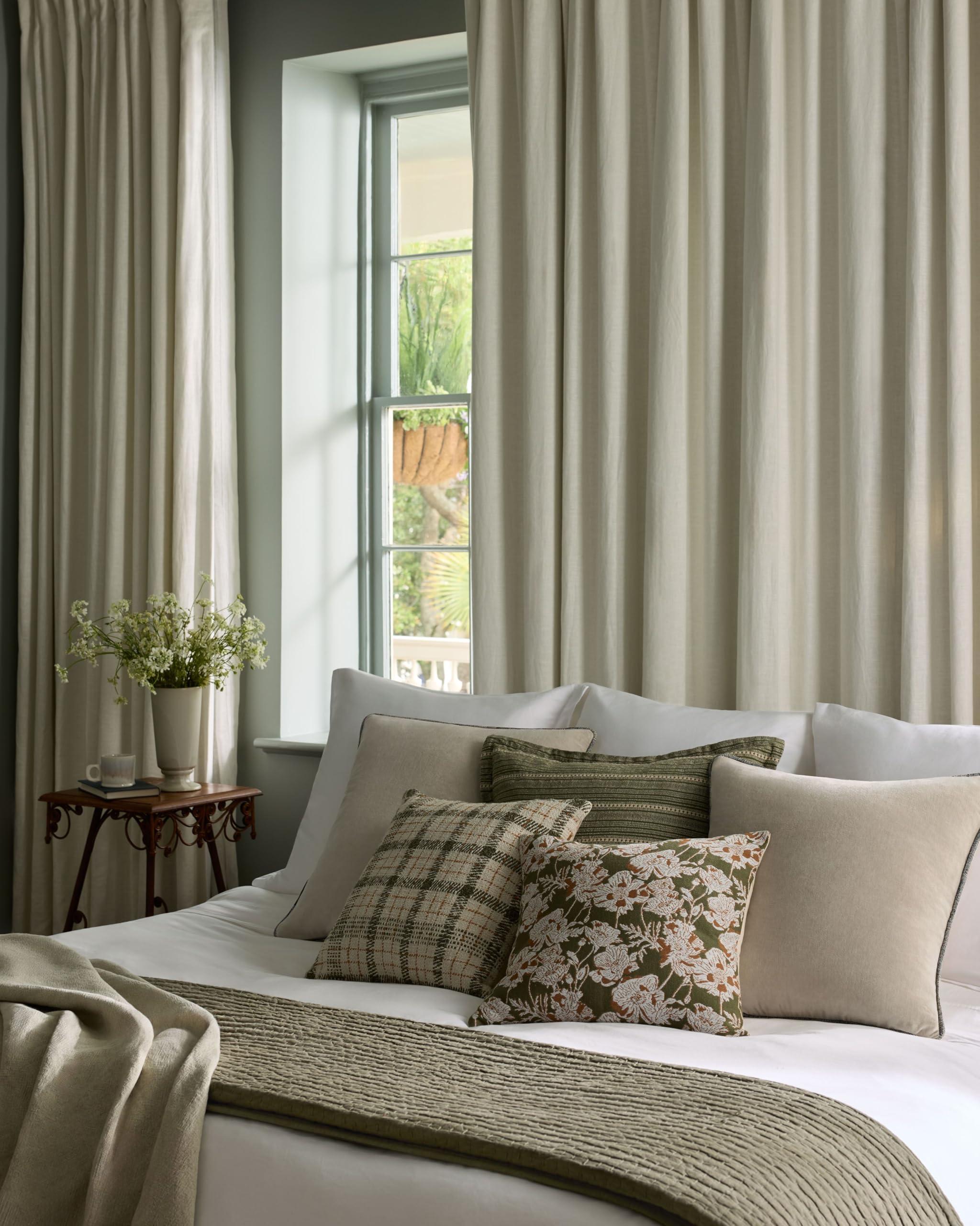 Loloi Loloi Matilda Pillow, 18\'\' x 18\'\' Cover Only, Olive/Orange