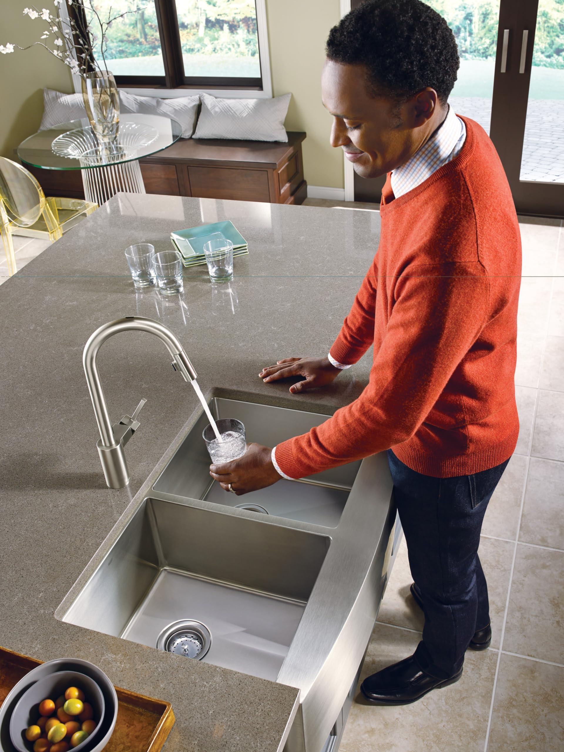 Moen Moen Align Spot Resist Stainless Motionsense Two-Sensor Touchless One-Handle High Arc Modern Pulldown Kitchen Faucet with Reflex Docking System, 7565ESRS