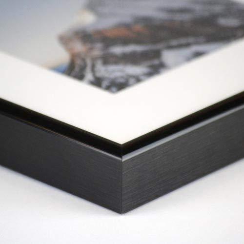 Frame It Easy Frame It Easy 13 x 60 Gloss Black Metal Frame (Hanover)