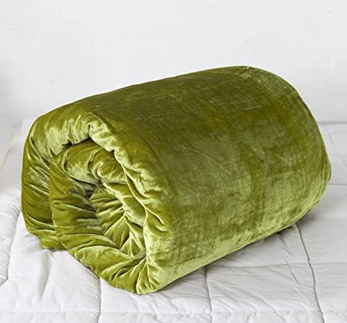 DecorAvenue DecorAvenue Ultra-Luxe Crushed Velvet Duvet Cover, Boho Bedding UO Comforter Bedding Donna Cover,3 Pc Duvet Set, Velvet Bedding Set (Olive Green, UK Super King 88\" x 104\")