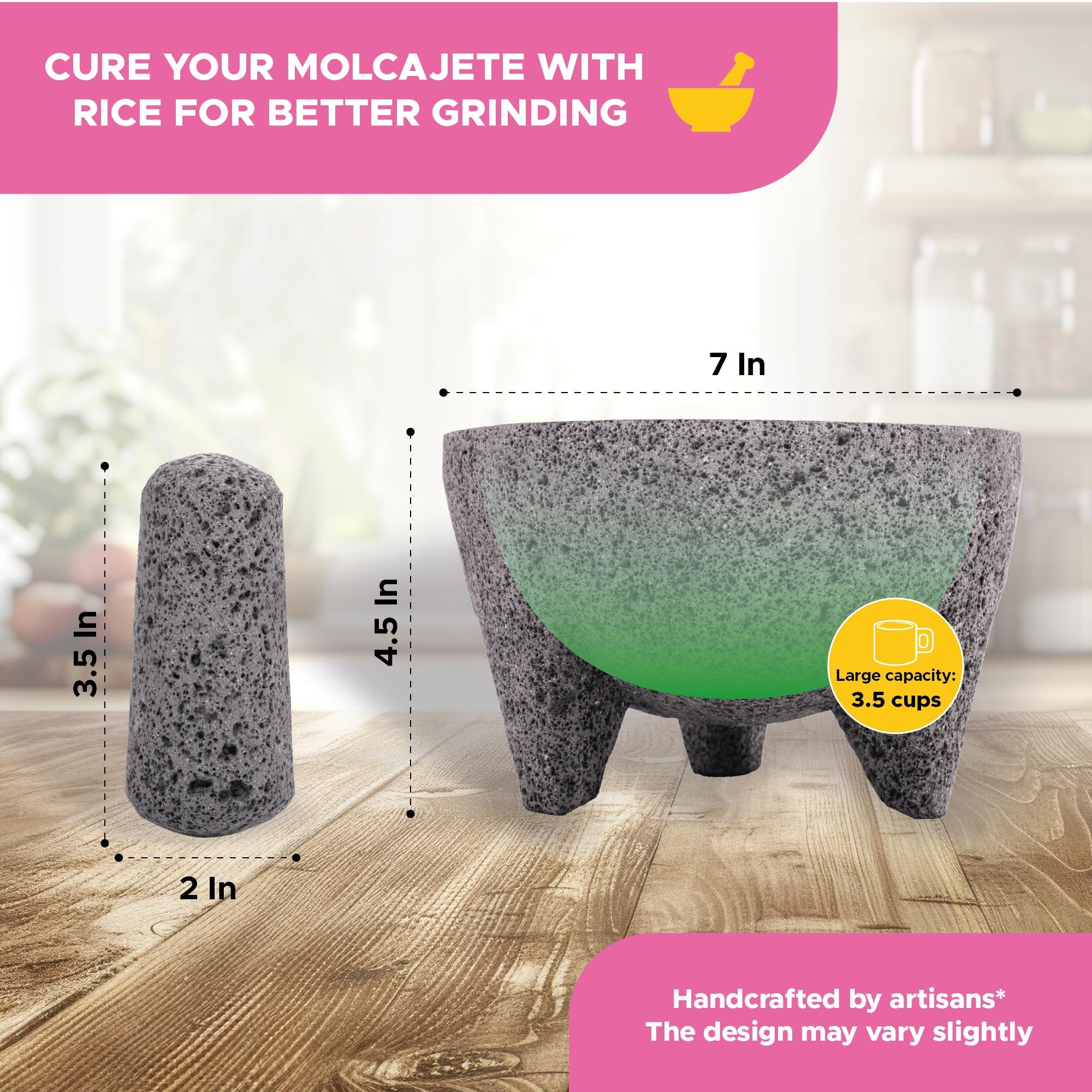 YOPIDO Molcajete 7 in Mexican, Handmade with Natural Volcanic Stone, Artisanal Kitchen Utensil for Grinding with Pores for Crushing, Specially Designed for Grinding Spices, Sauces, and Guacamole