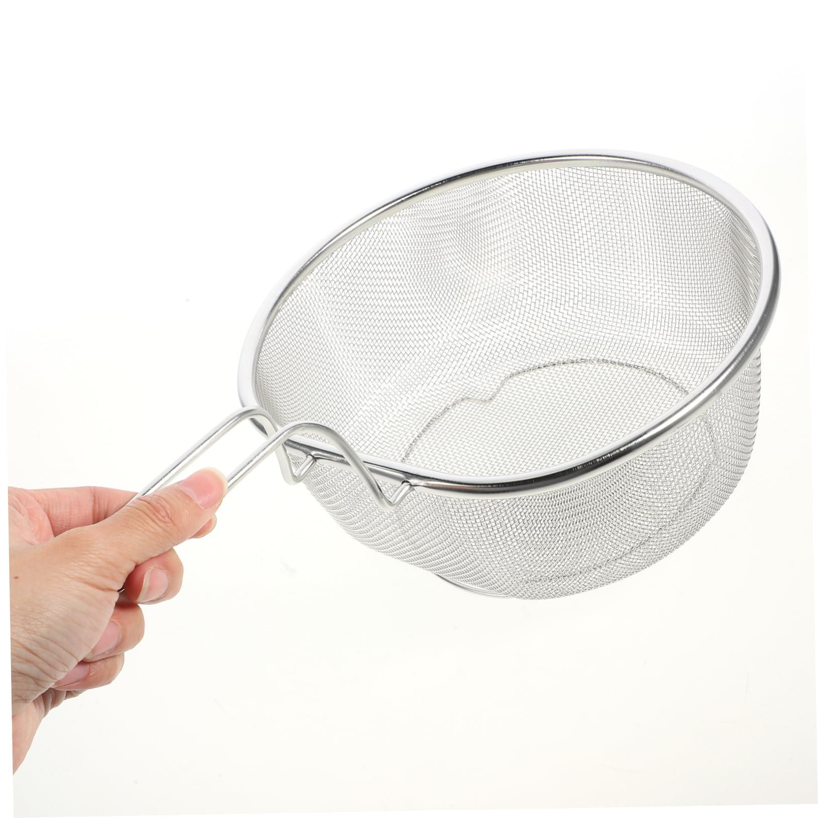 Komax Komax Large Plastic Water Pitcher with Lid Square Water Carafe BPA-Free, Dishwasher Safe Water, Tea, or Juice Containers with Lids for Fridge (2.3 Liters)