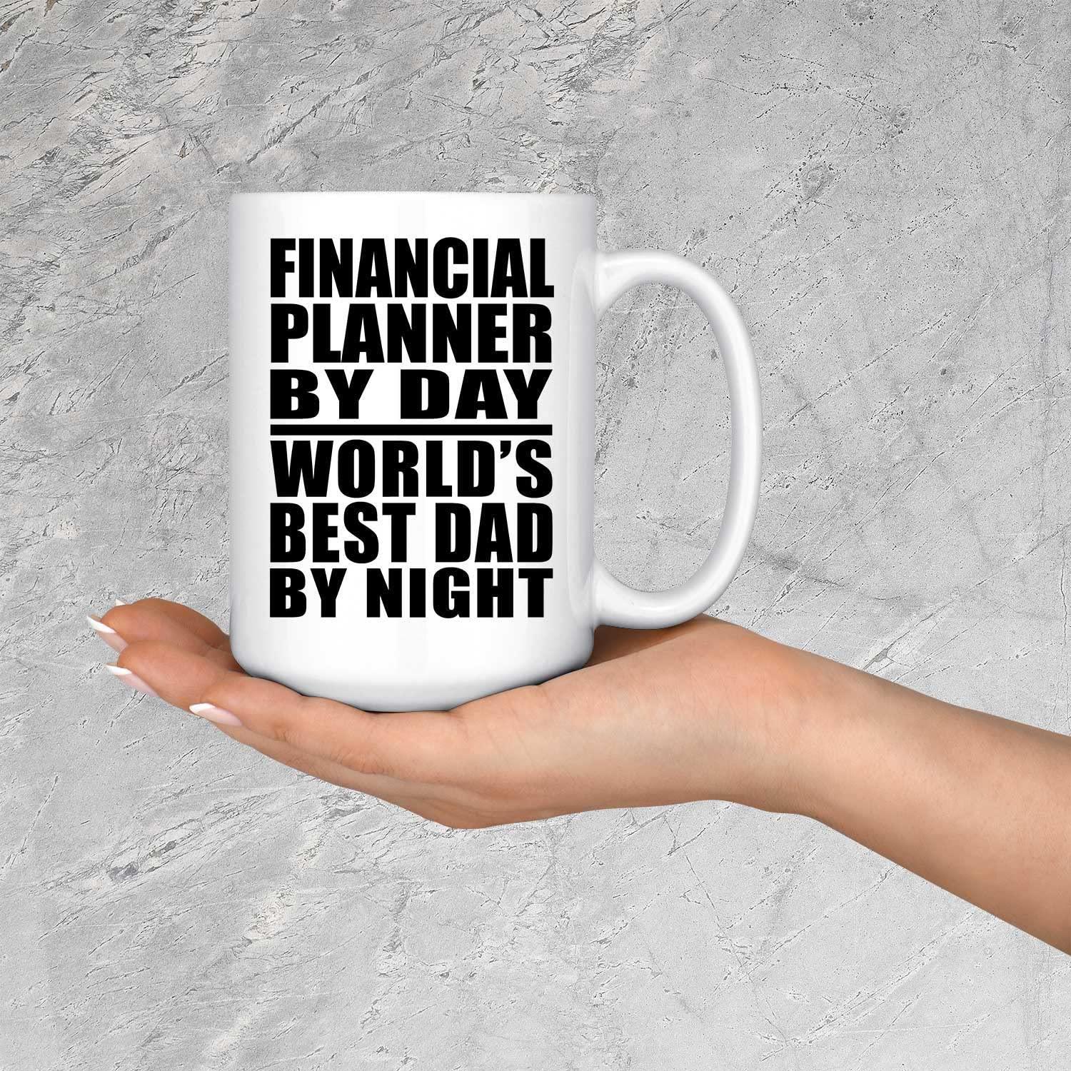 Ekena Millwork Ekena Millwork CM18EDIGS Edinburgh Ceiling Medallion, 18\"OD x 1 3/4\"P (Fits Canopies up to 5 1/4\"), Hand-Painted Iridescent Gold