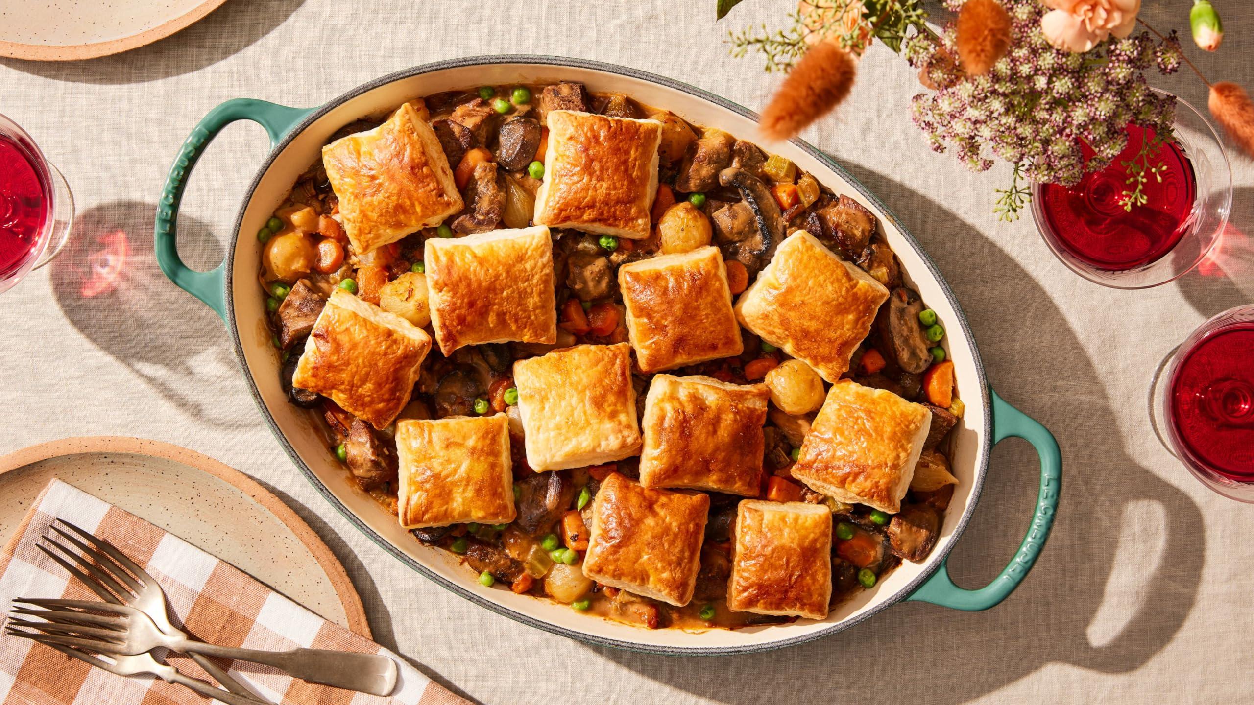 Le Creuset Le Creuset Enameled Cast Iron Signature Oval Baker, 3qt. Sea Salt