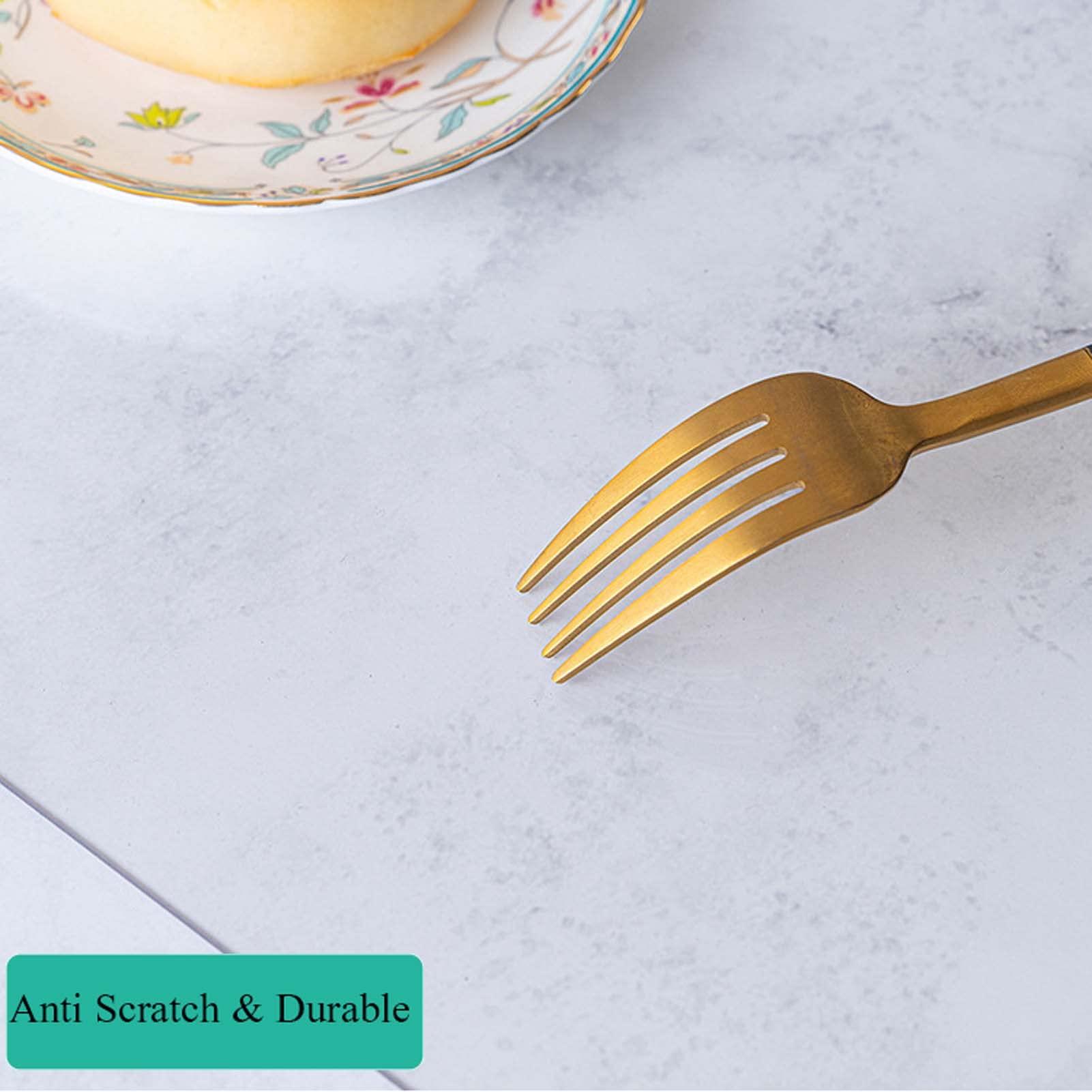 YSUEFIJO YSUEFIJO Round Table Cloth 47in, Clear Table Cover, Clear Plastic Tablecloth Protector, 2mm Thick Clear Desk Protector Table Pads, Waterproof Vinyl Table Top Protector, for Kitchen, Coffee Table