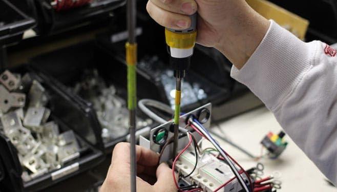 American Rotary Rotary Phase Converter 10HP 1 to 3 Phase ADX10 CNC Extreme Duty | Can Start up to a 5Hp / 14 Amp 208-240v Load