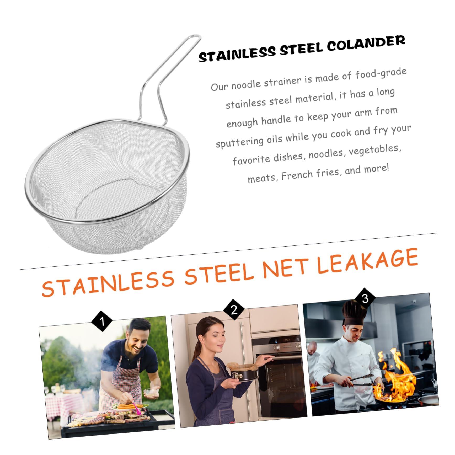 Komax Komax Large Plastic Water Pitcher with Lid Square Water Carafe BPA-Free, Dishwasher Safe Water, Tea, or Juice Containers with Lids for Fridge (2.3 Liters)