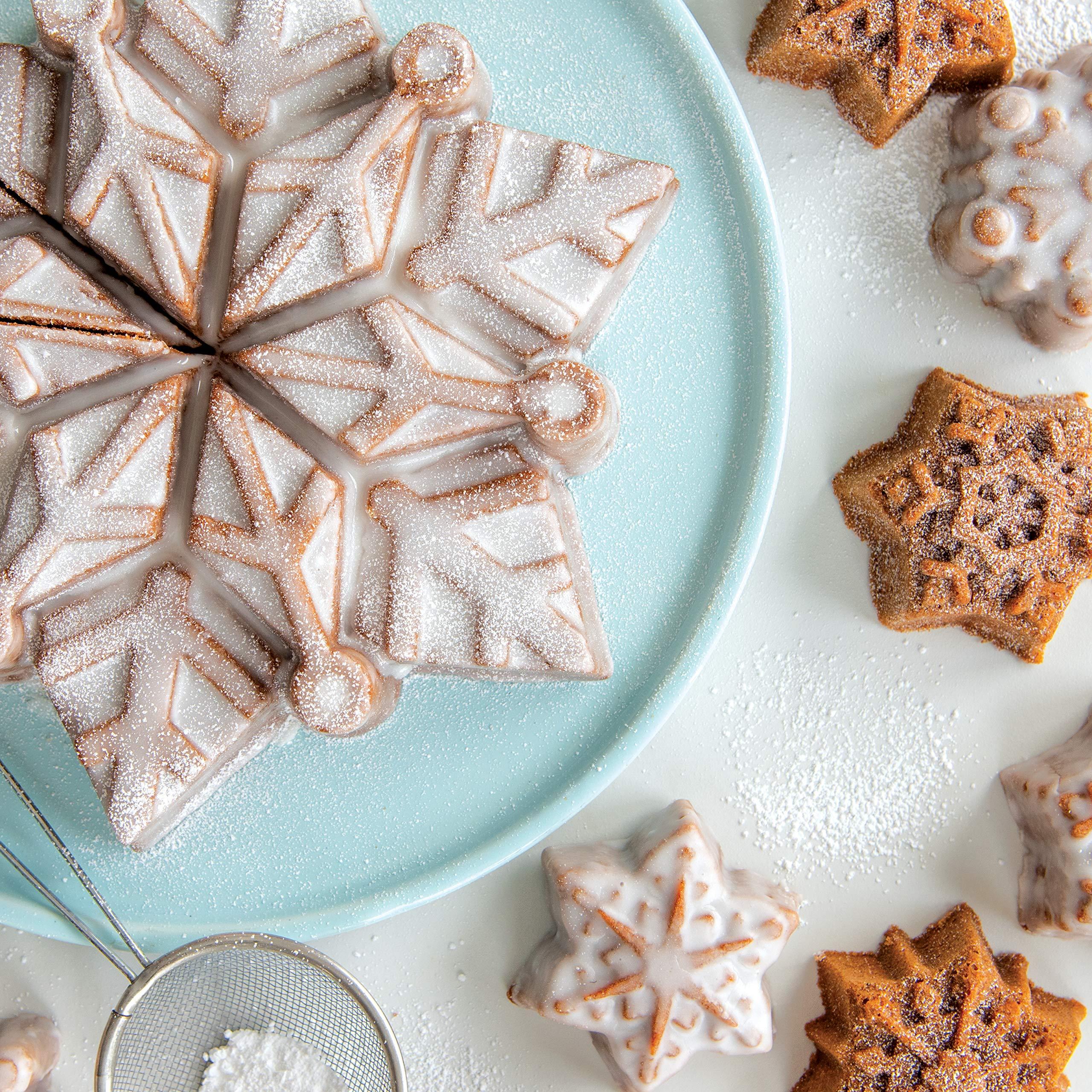 Nordic Ware Nordic Ware Frozen Snowflake Cakelet Pan