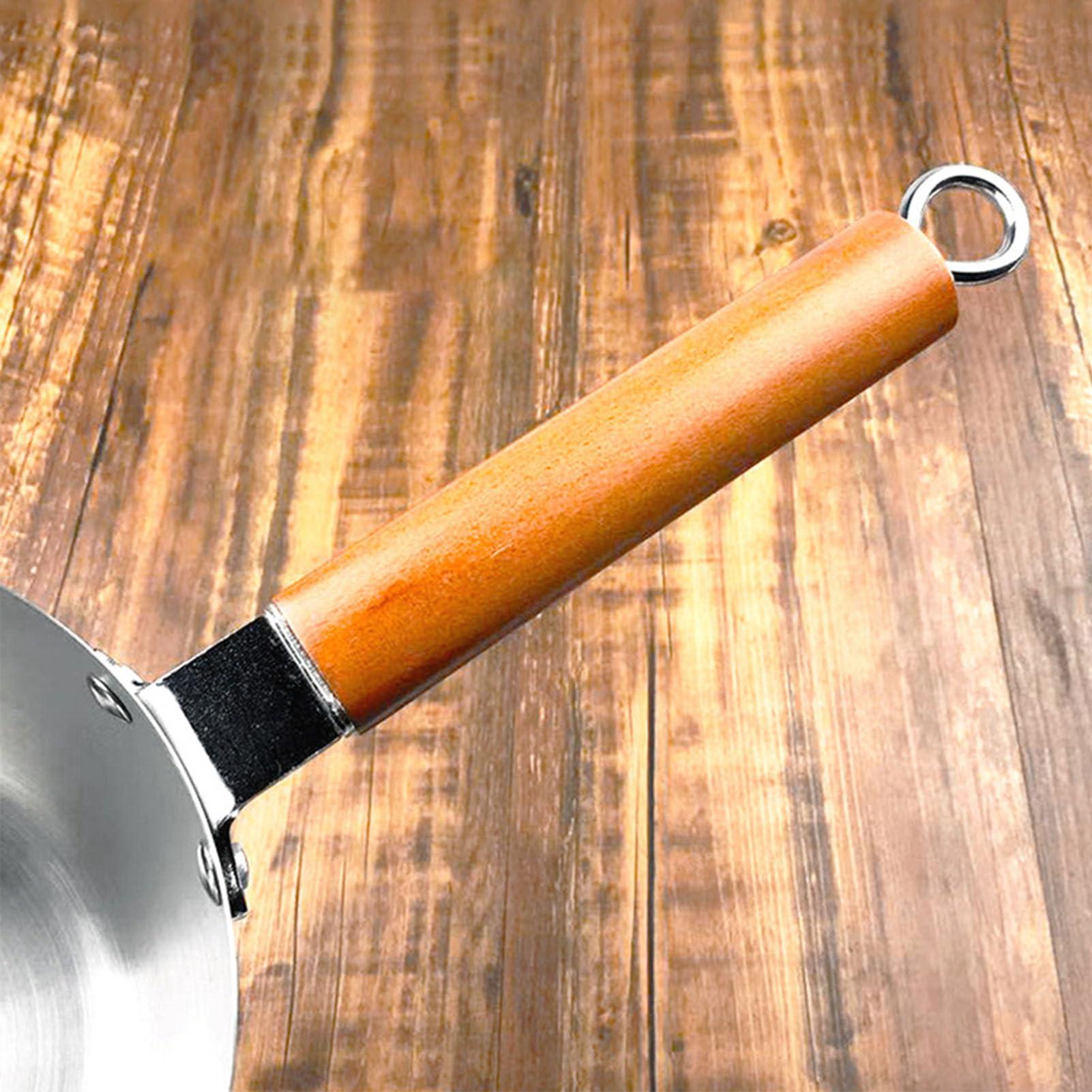 DOUQIFEI DOUQIFEI Milk Warmer Pot, Stainless Steel Butter Warmer Pot Butter Pan Mini Saucepan Milk Boiler with Prevent Sticking Wooden Handle Milk Warmer for Coffee Milk Butter (20cm)