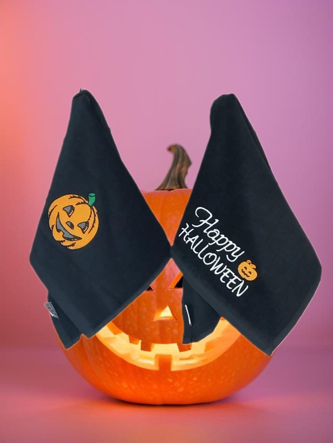 Towland Ticaret 2 Pack Happy Halloween Hand Towels, 100% Soft Cotton, Basket Stuffers, (12X20 Inches) Decor Hand Towels Gift Packed, Decorative Hand Towels, Ideal for Kitchen and Bathroom Use (Orange, 2)